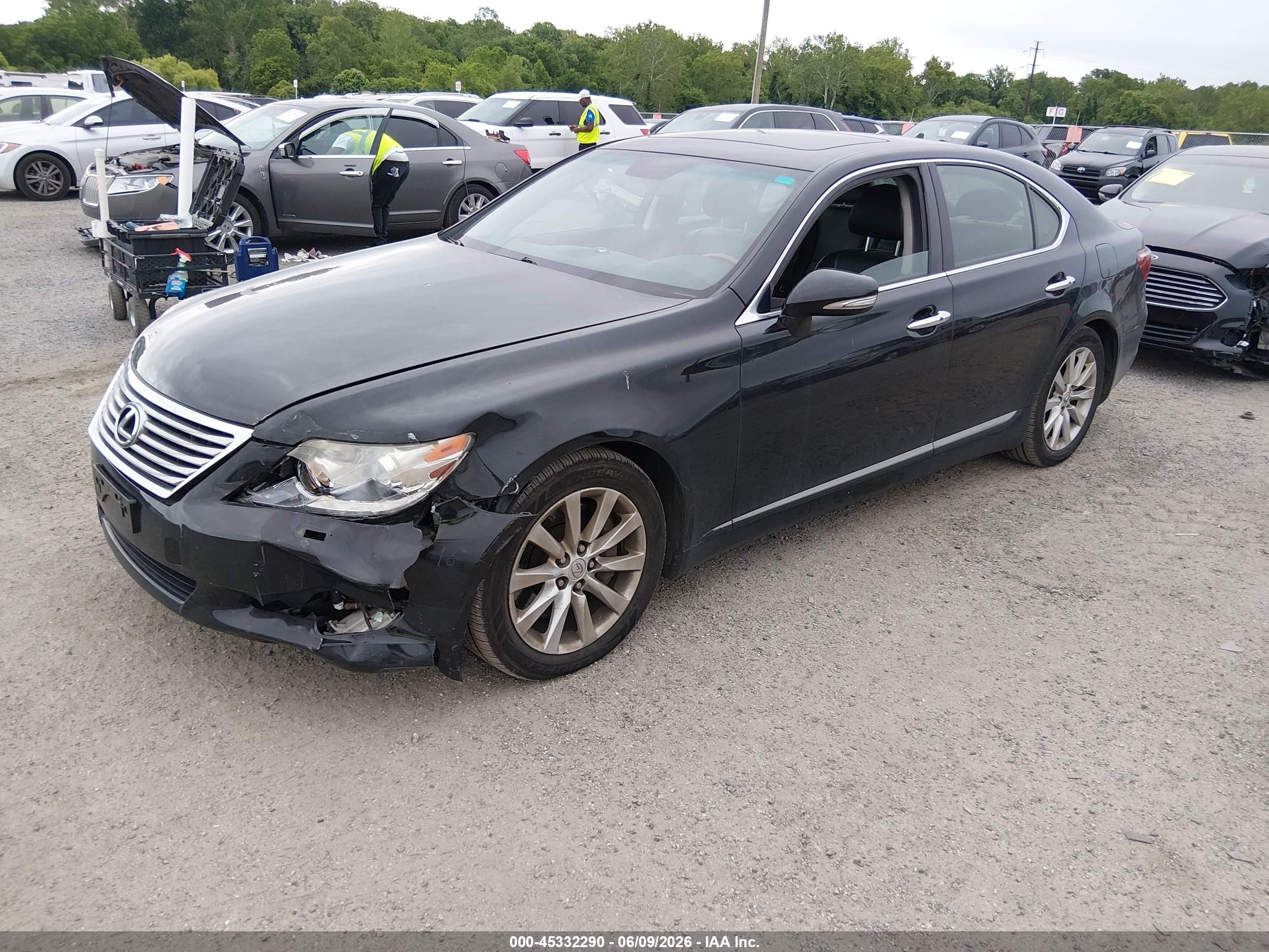2012 Lexus Ls 460   Black vin: JTHCL5EF5C5015131
