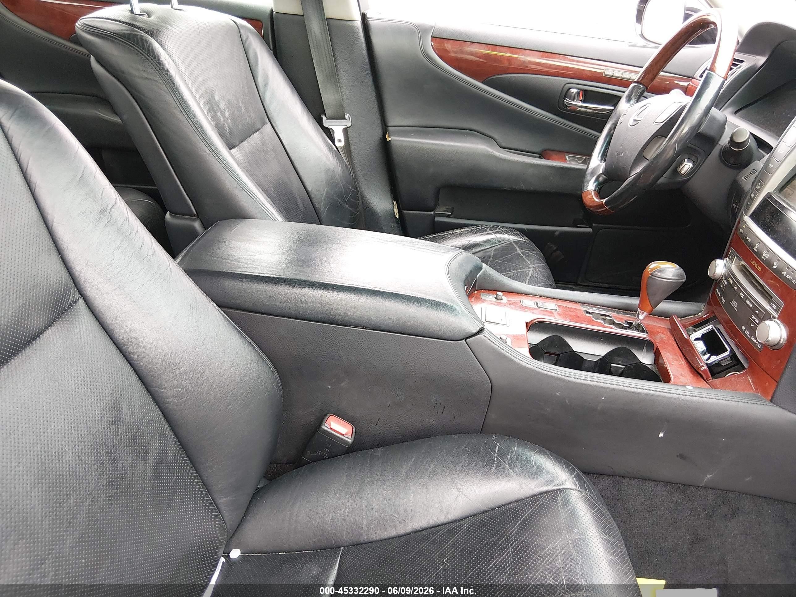 2012 Lexus Ls 460   Black vin: JTHCL5EF5C5015131