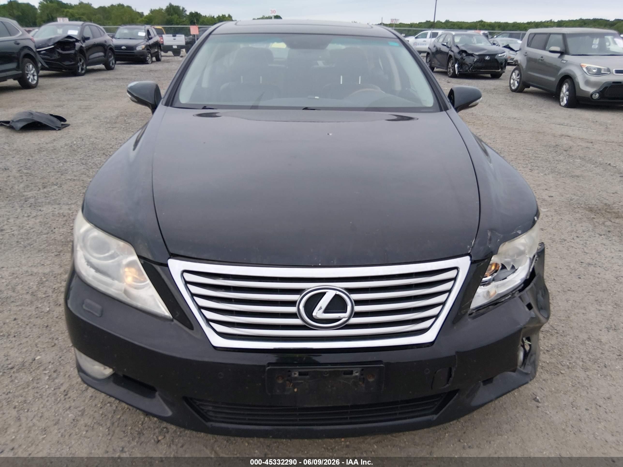 2012 Lexus Ls 460   Black vin: JTHCL5EF5C5015131
