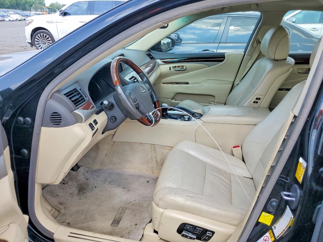 2014 Lexus Ls 460 Black vin: JTHCL5EF5E5021854
