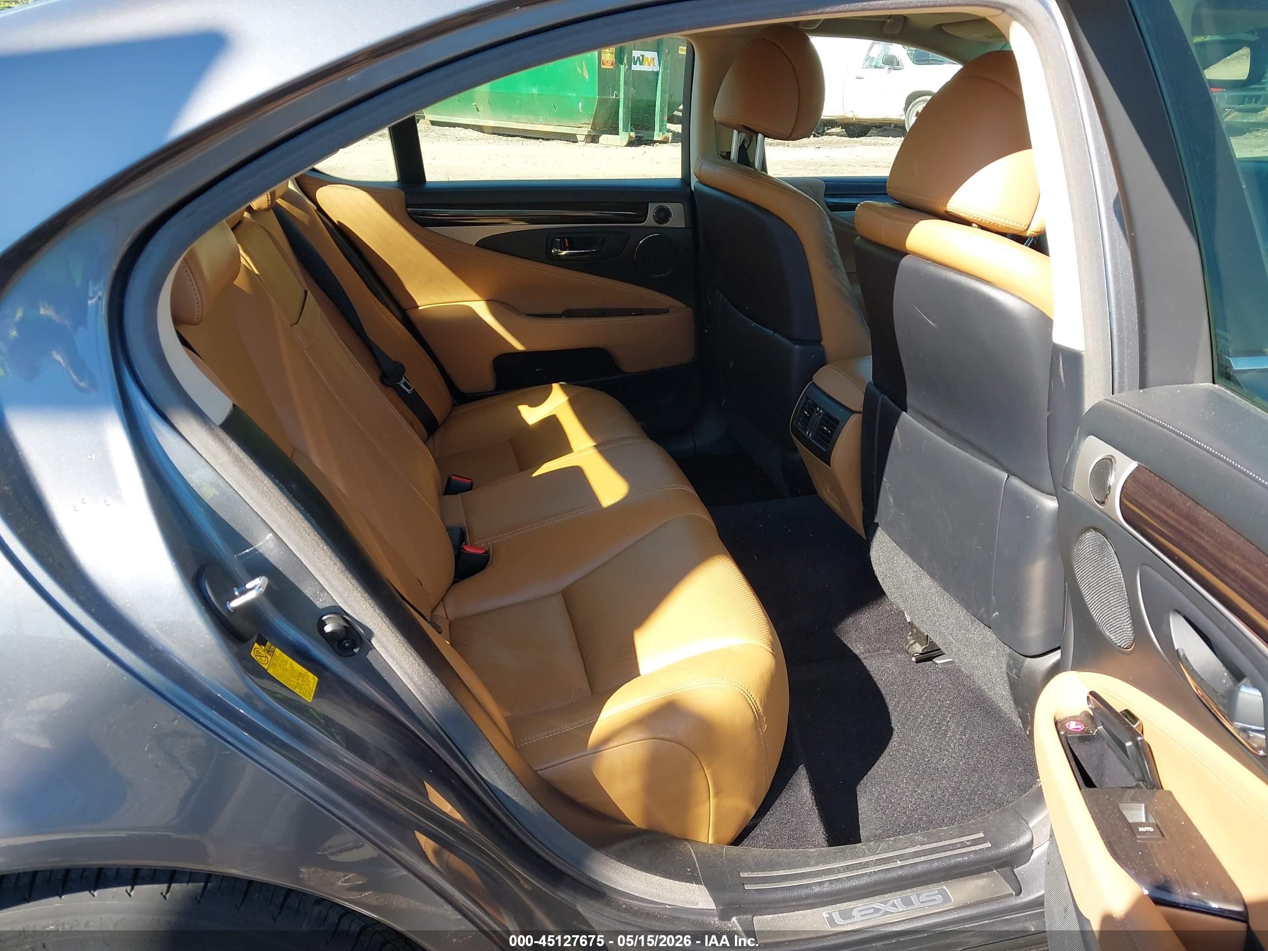 2014 Lexus Ls 460 Gray vin: JTHCL5EF5E5022809
