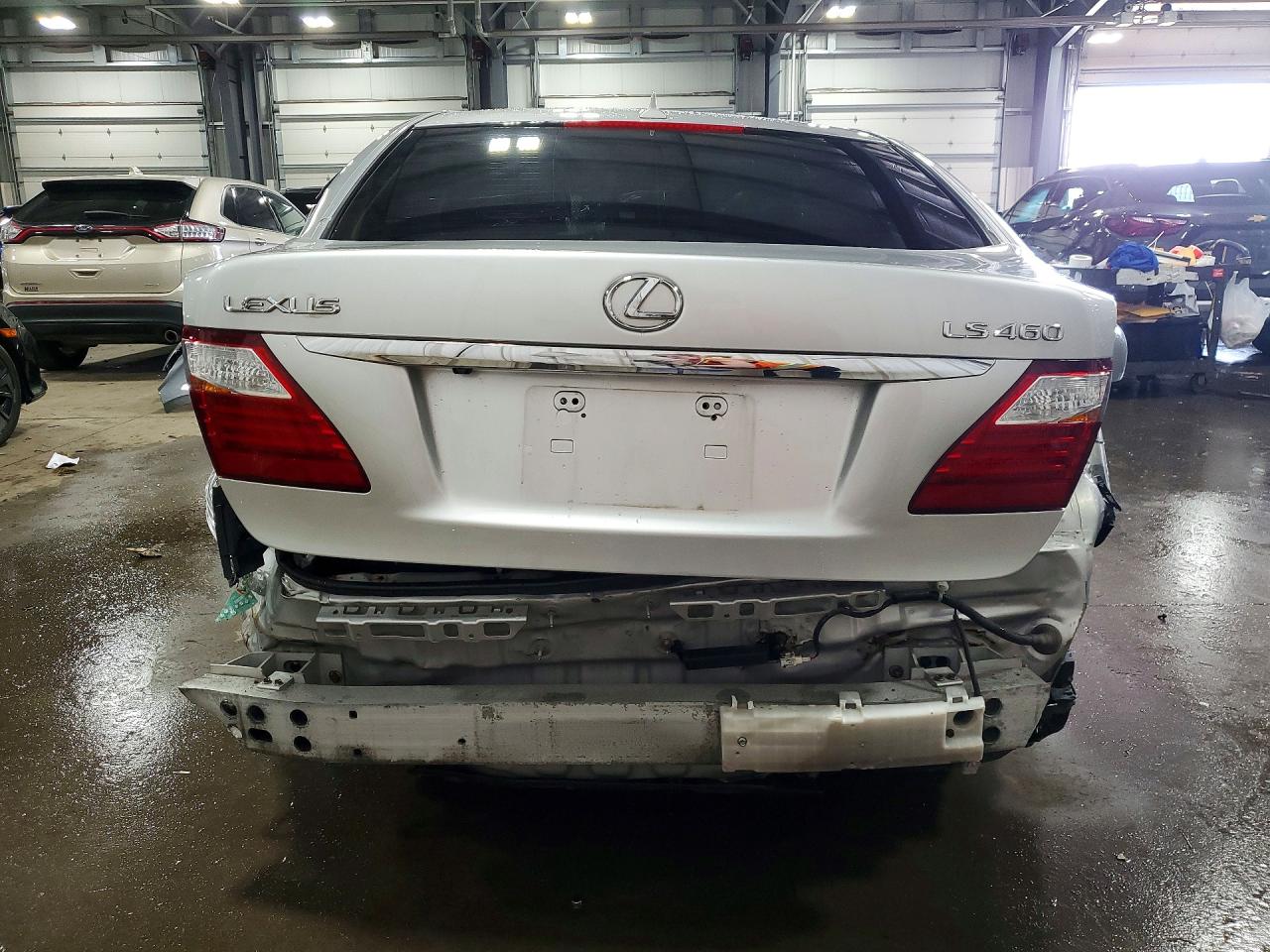 2010 Lexus Ls 460 Серебряный vin: JTHCL5EF6A5005527