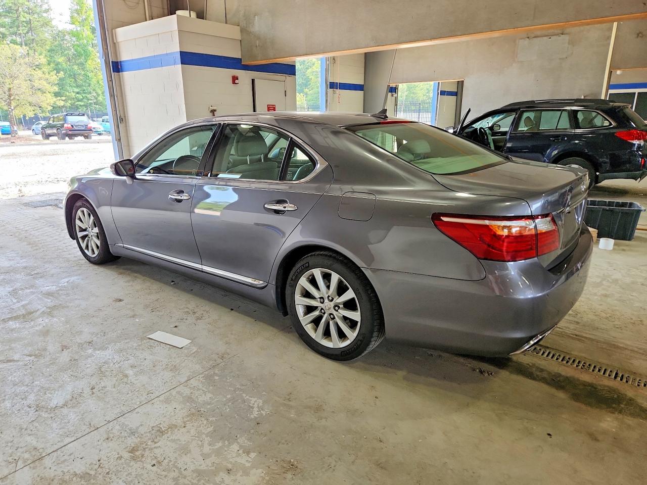 2012 Lexus Ls 460 Серый vin: JTHCL5EF6C5012691