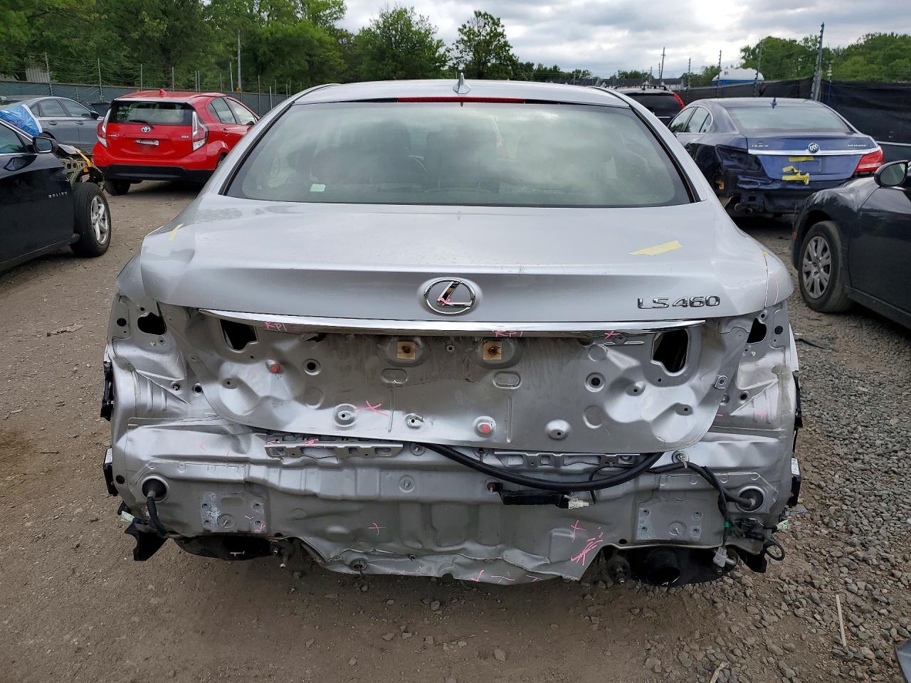 2014 Lexus Ls 460 Серебряный vin: JTHCL5EF6E5020583
