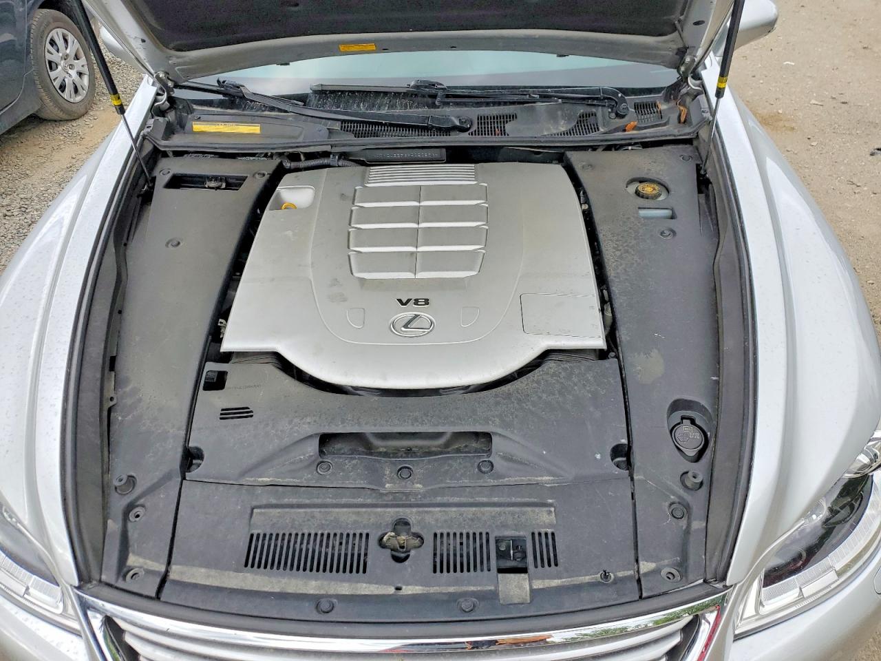 2014 Lexus Ls 460 Серебряный vin: JTHCL5EF6E5020583