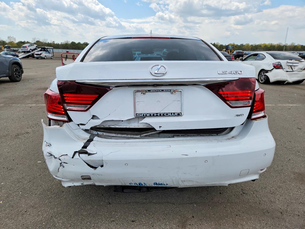 2014 Lexus Ls 460 White vin: JTHCL5EF6E5022821