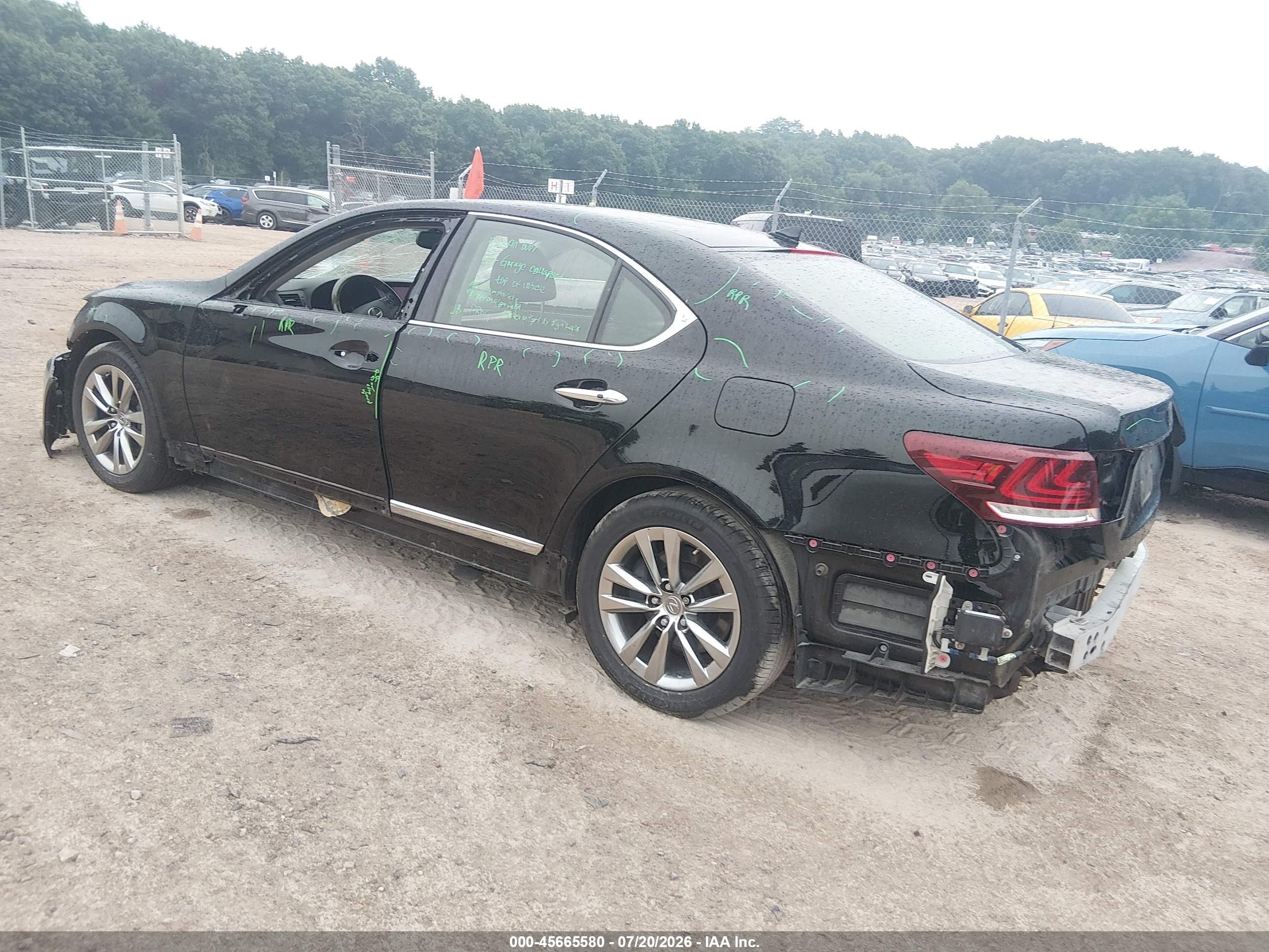 2015 Lexus Ls 460   Black vin: JTHCL5EF6F5024098