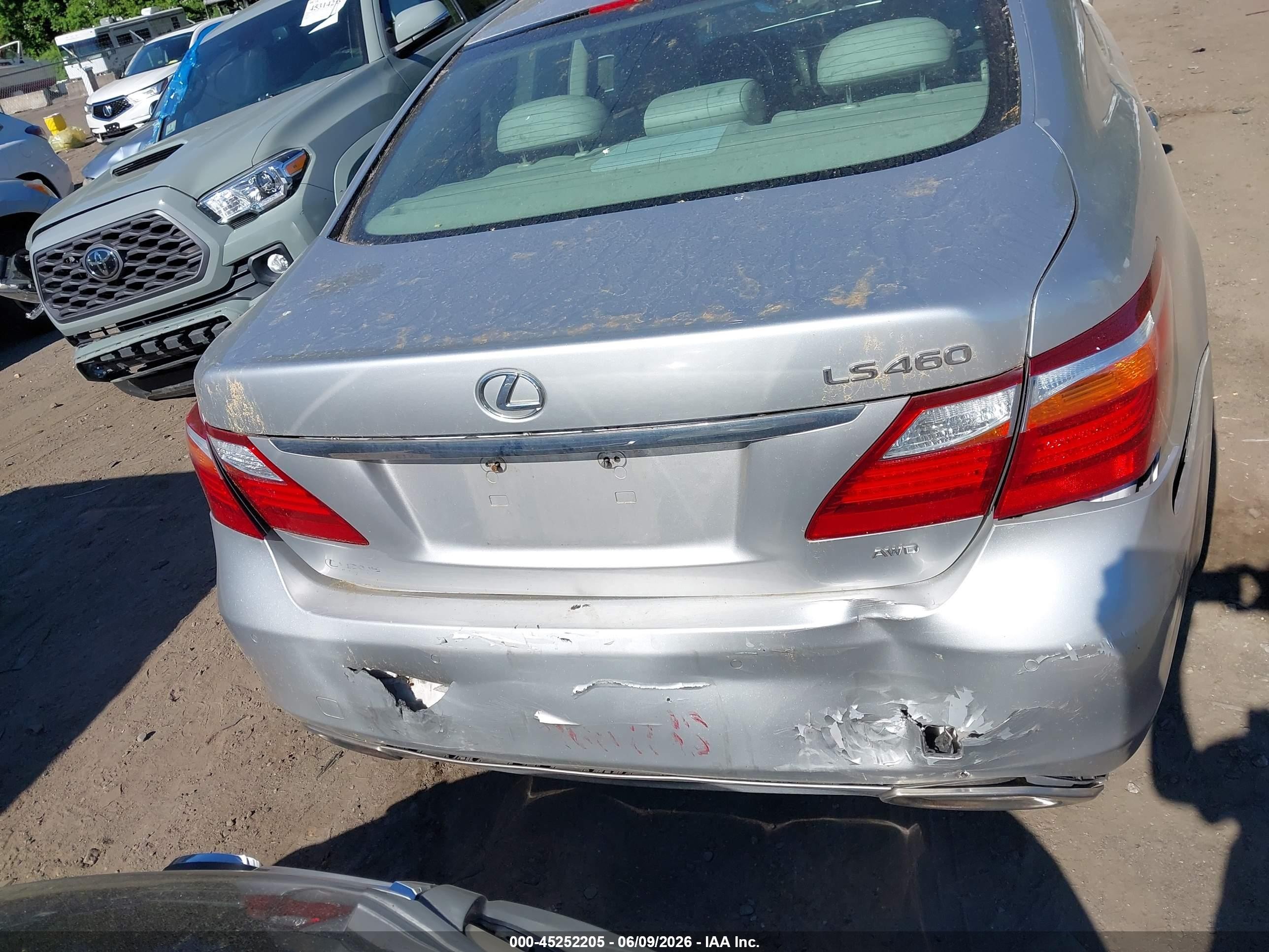 2012 Lexus Ls 460   Silver vin: JTHCL5EF7C5014255