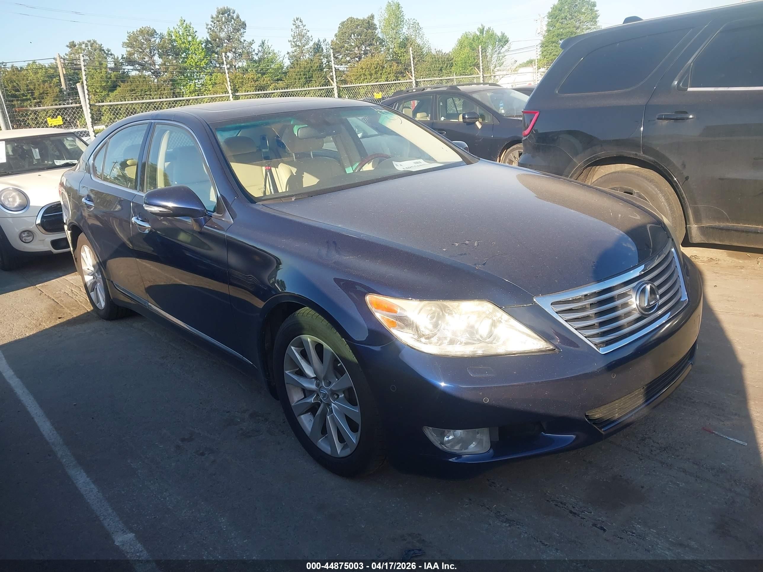 2011 Lexus Ls 460   Синий vin: JTHCL5EF8B5009595