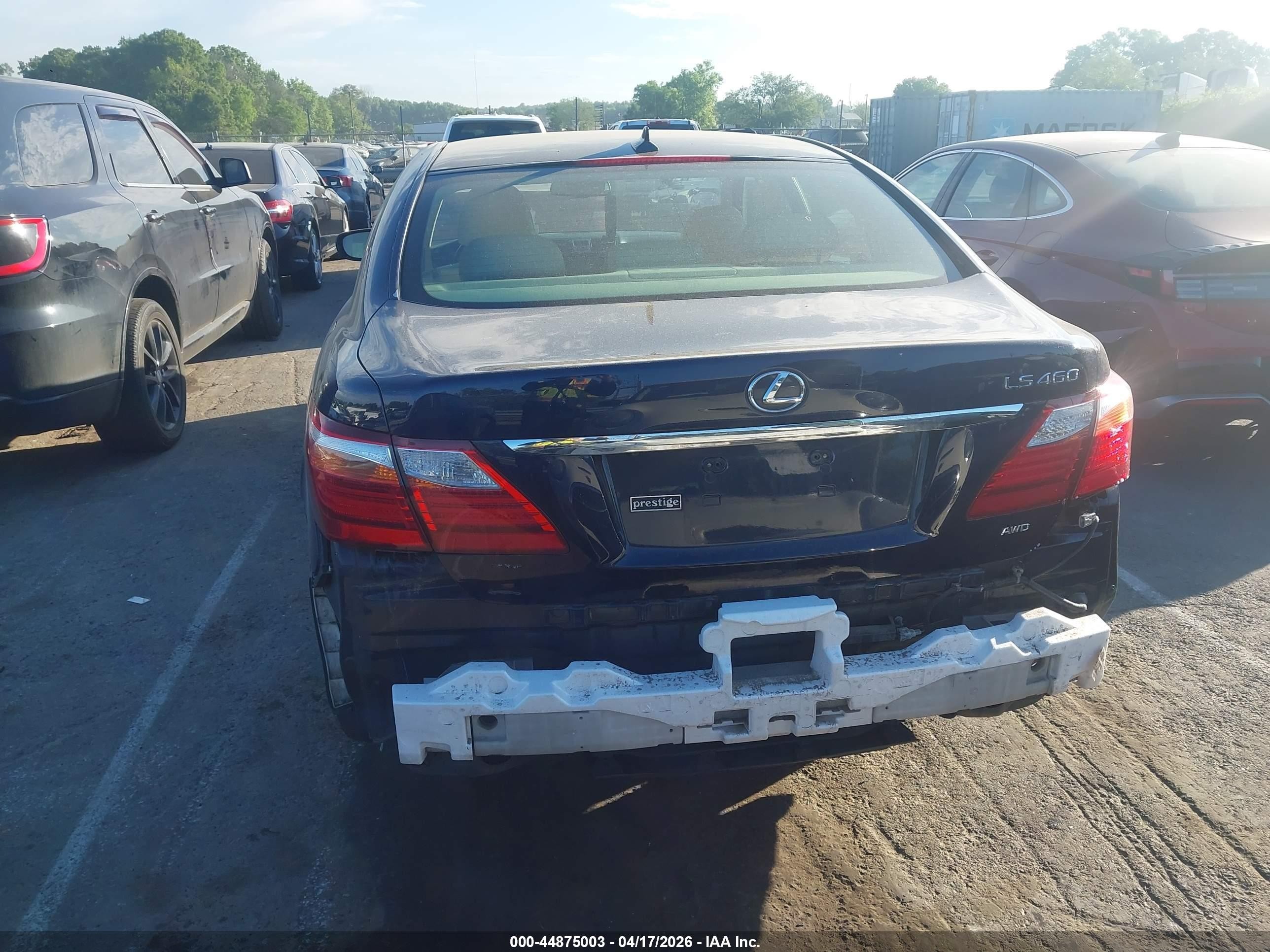2011 Lexus Ls 460   Синий vin: JTHCL5EF8B5009595
