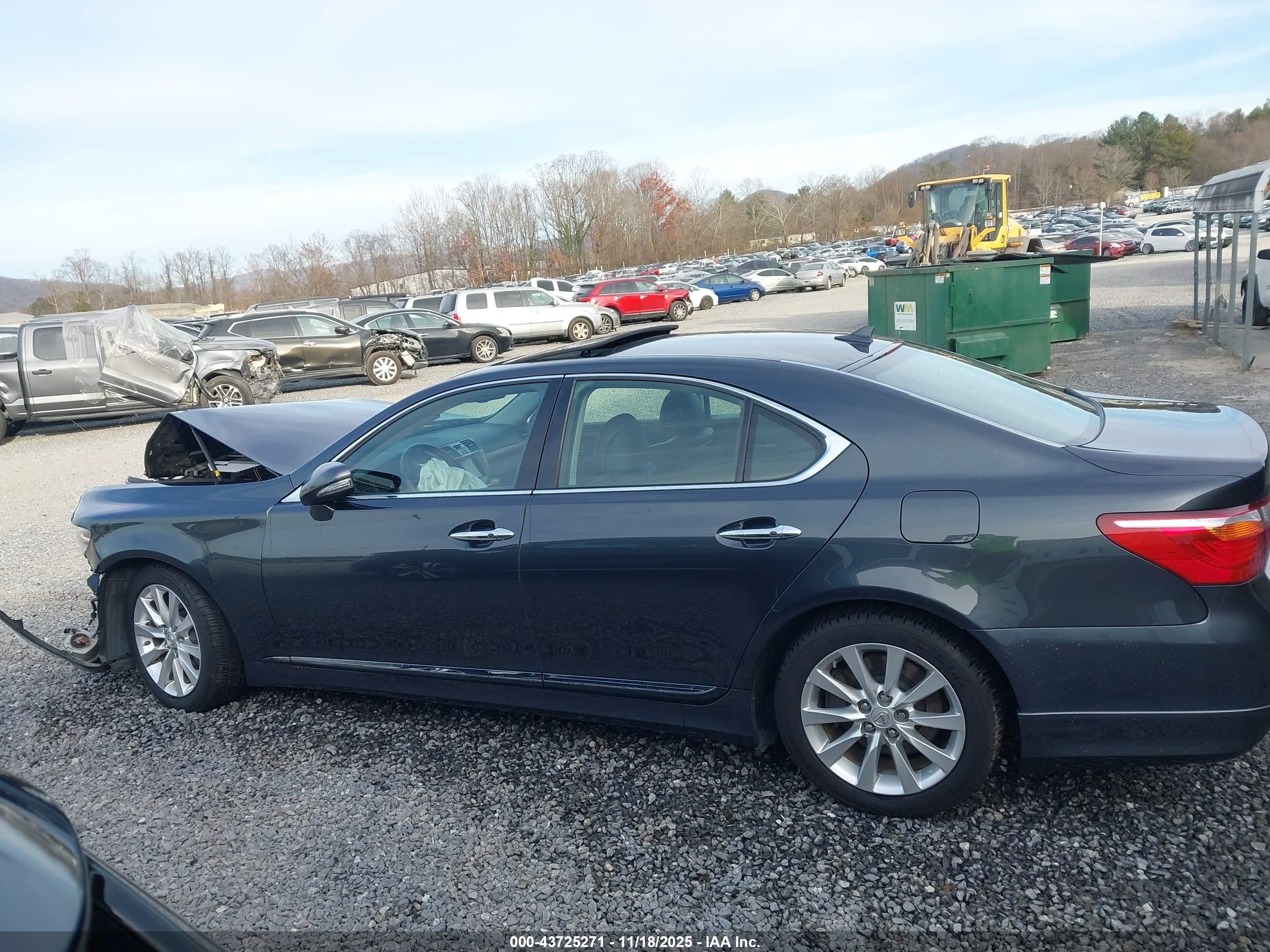 2011 Lexus Ls 460   Gray vin: JTHCL5EF8B5011721
