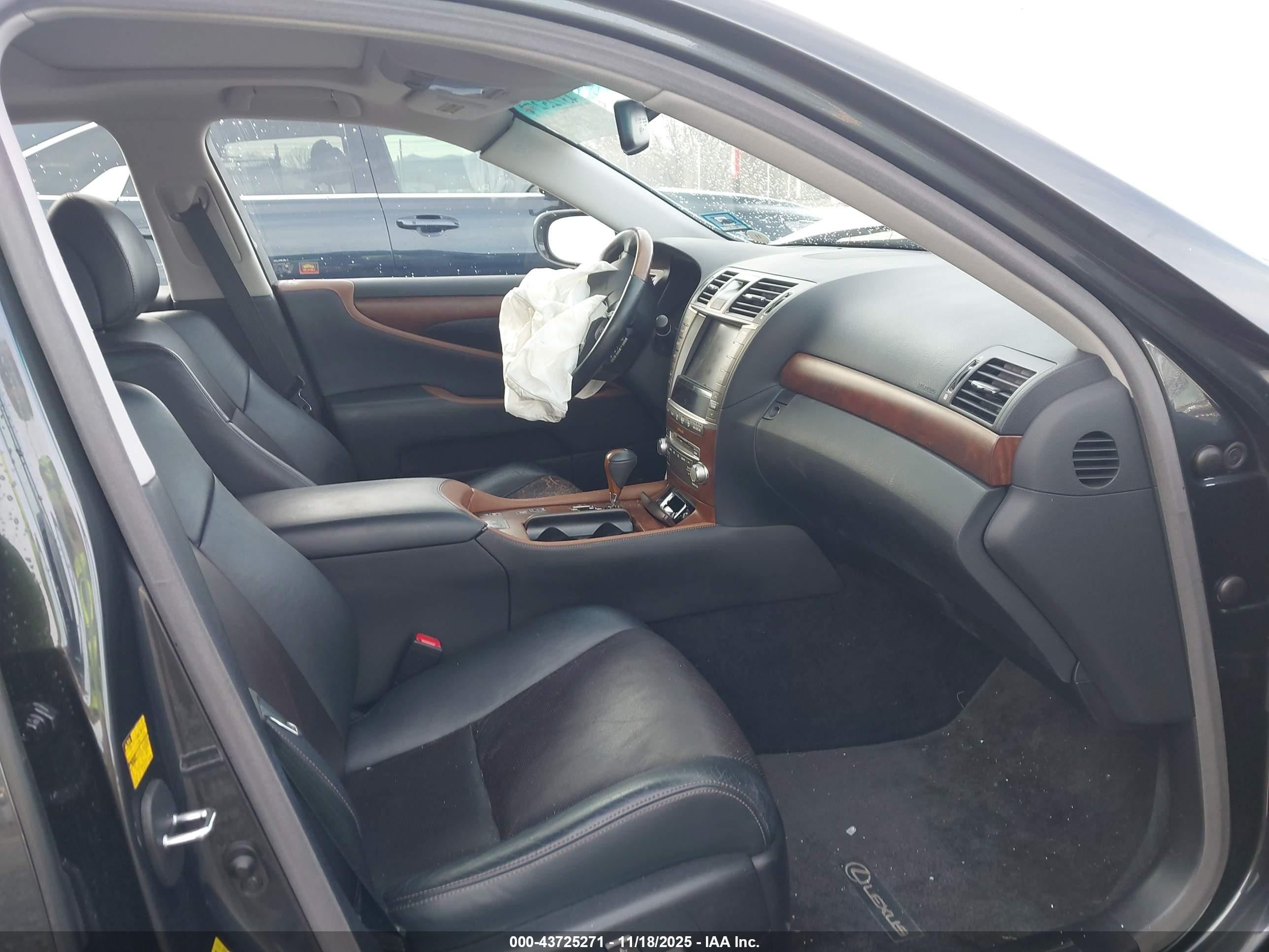 2011 Lexus Ls 460   Gray vin: JTHCL5EF8B5011721
