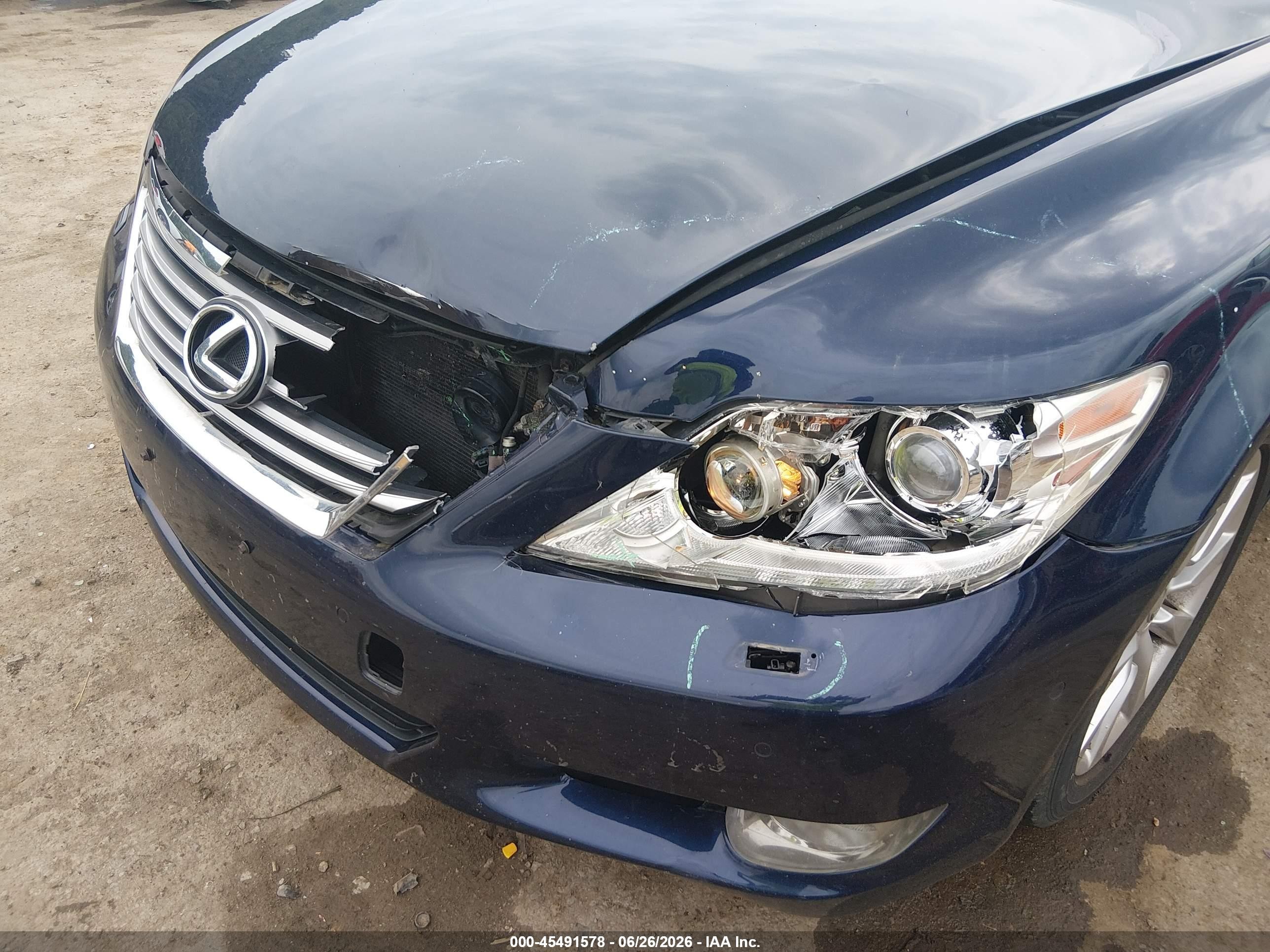 2010 Lexus Ls 460   Синий vin: JTHCL5EF9A5005683