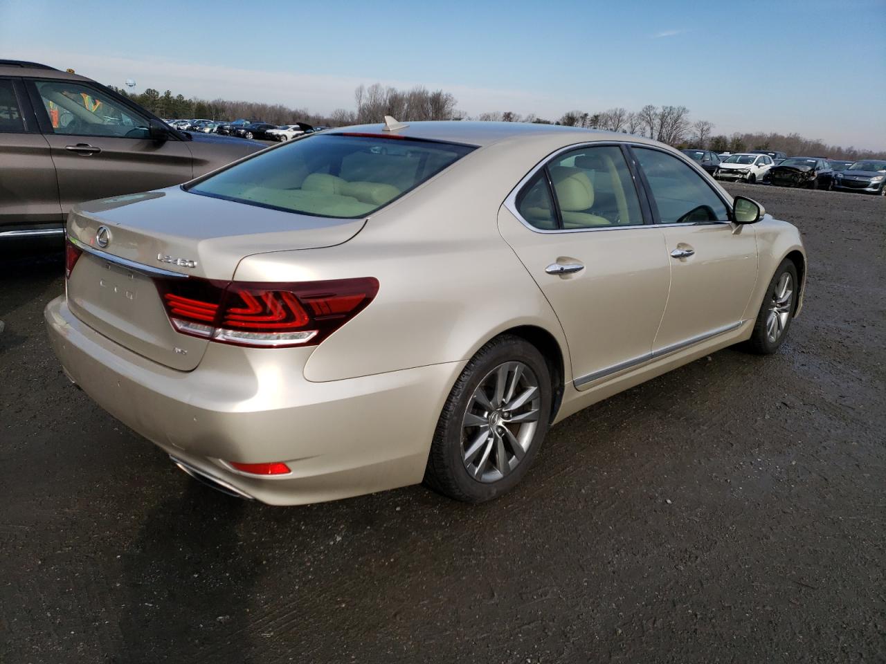 2013 Lexus Ls 460 Beige vin: JTHCL5EF9D5019457