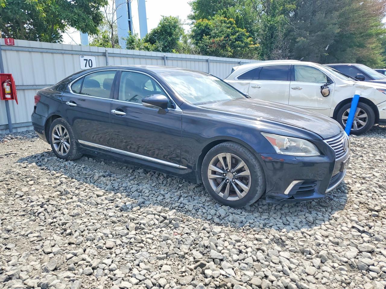 2014 Lexus Ls 460 Черный vin: JTHCL5EF9E5022618