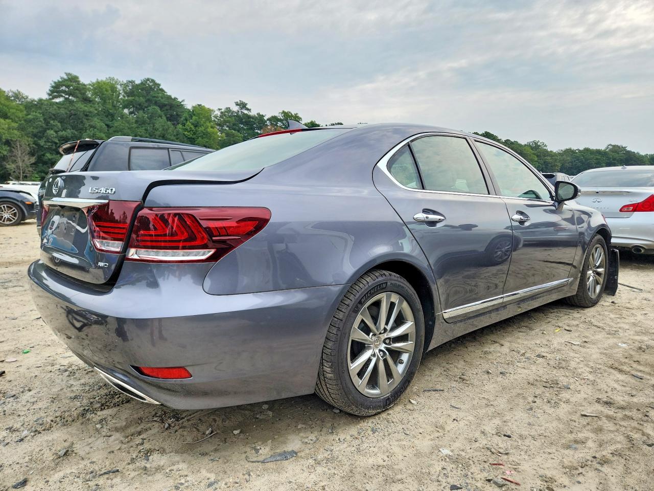 2015 Lexus Ls 460 Charcoal vin: JTHCL5EF9F5025343