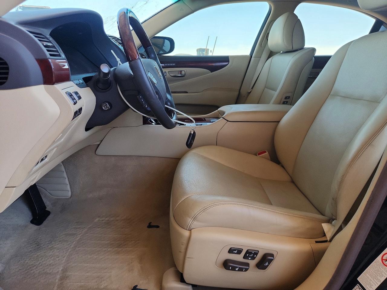 2012 Lexus Ls 460 Black vin: JTHCL5EFXC5012788