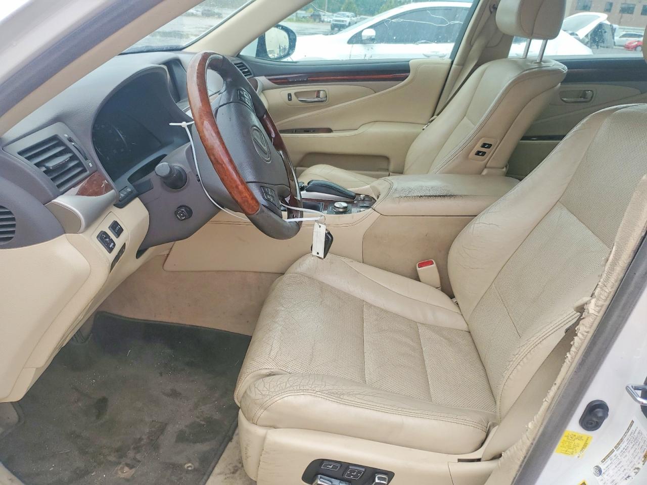 2013 Lexus Ls 460 White vin: JTHCL5EFXD5017507