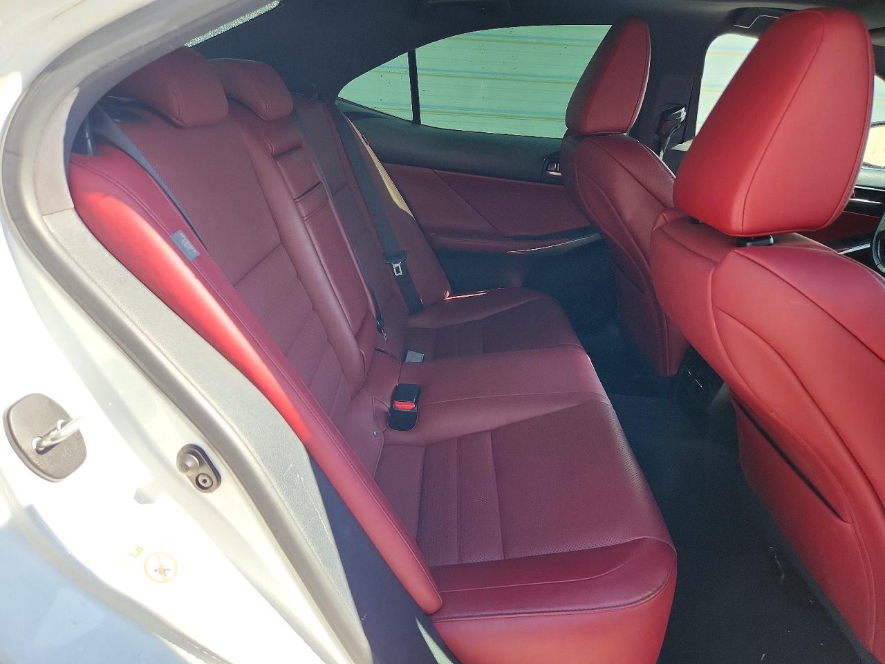 2017 Lexus Is 300 White vin: JTHCM1D21H5022928