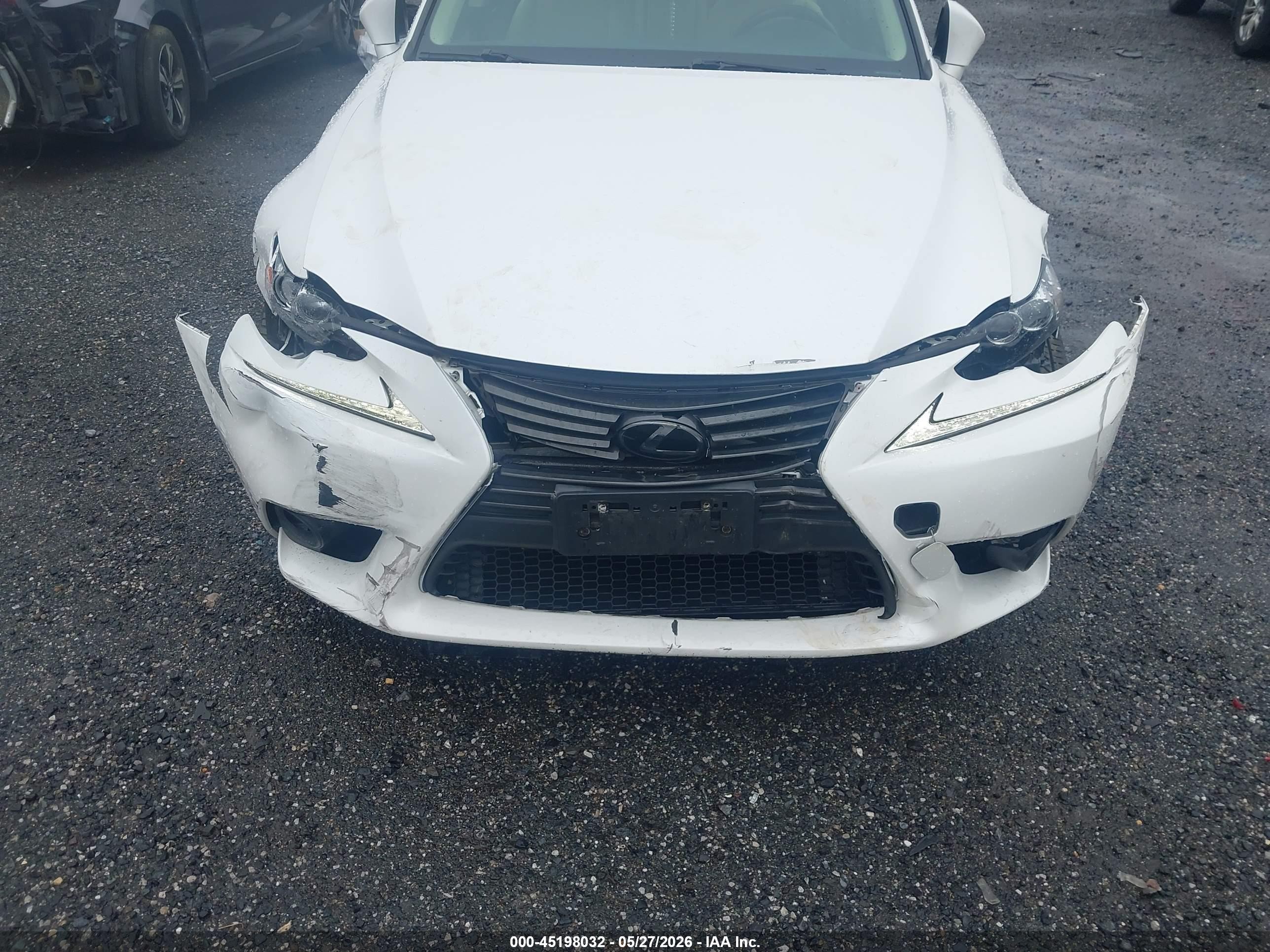 2016 Lexus Is 300 White vin: JTHCM1D22G5006963