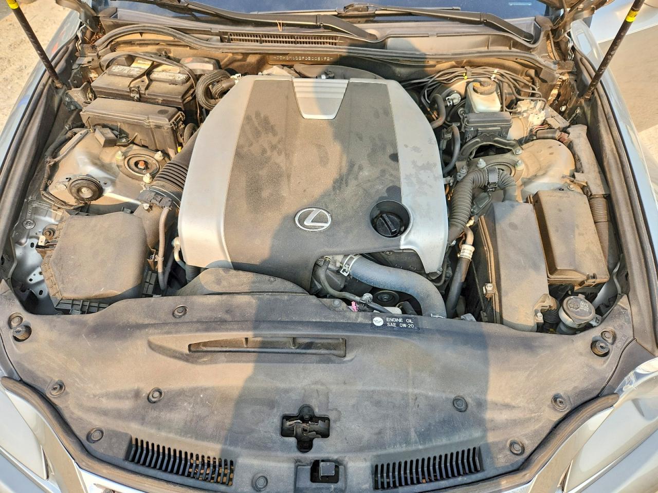 2016 Lexus Is 300 Серебряный vin: JTHCM1D29G5008192