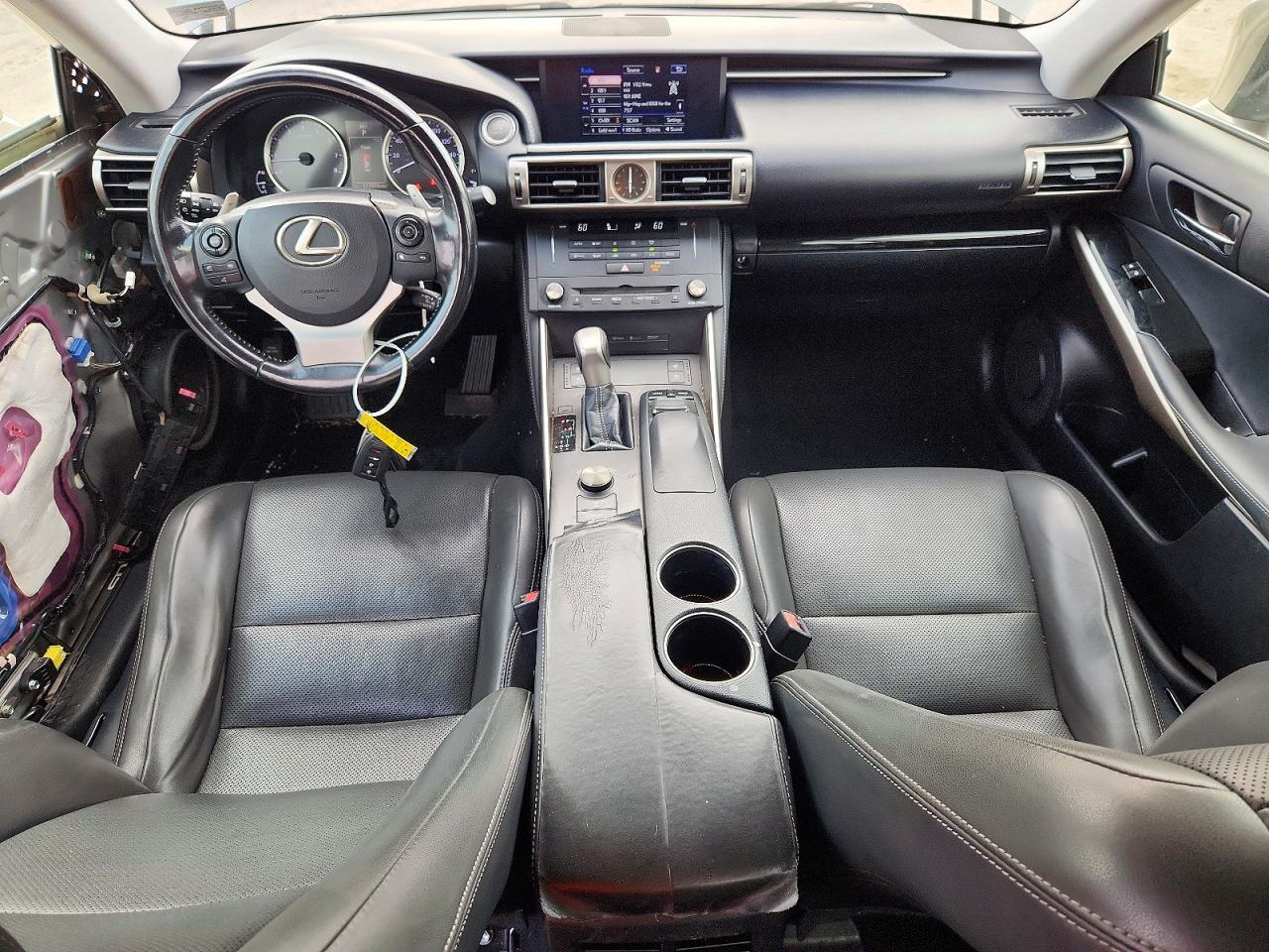2016 Lexus Is 300 Серебряный vin: JTHCM1D29G5008192
