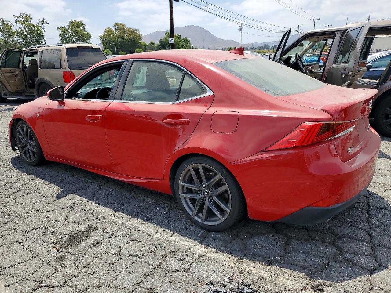 2019 Lexus Is 350 Red vin: JTHCZ1D25K5016493