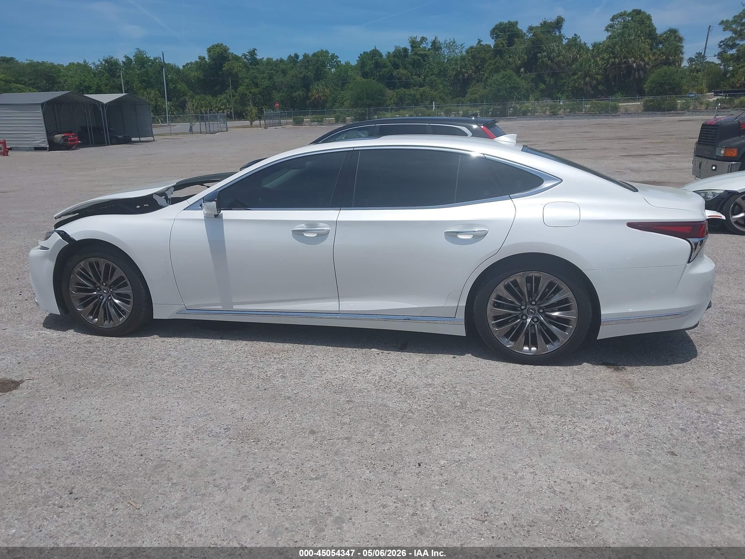 2020 Lexus Ls 500 White vin: JTHD51FF1L5013026