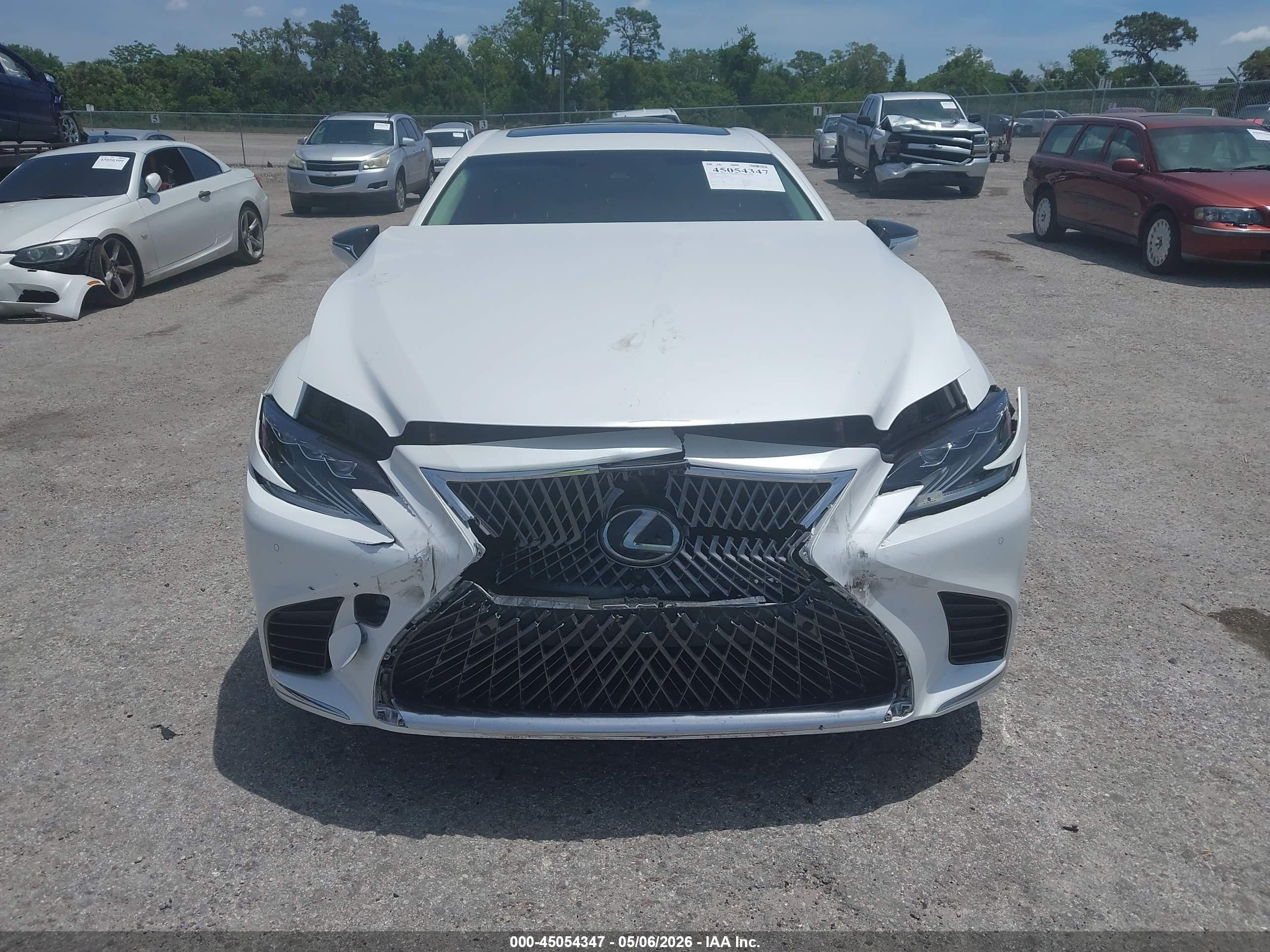 2020 Lexus Ls 500 White vin: JTHD51FF1L5013026