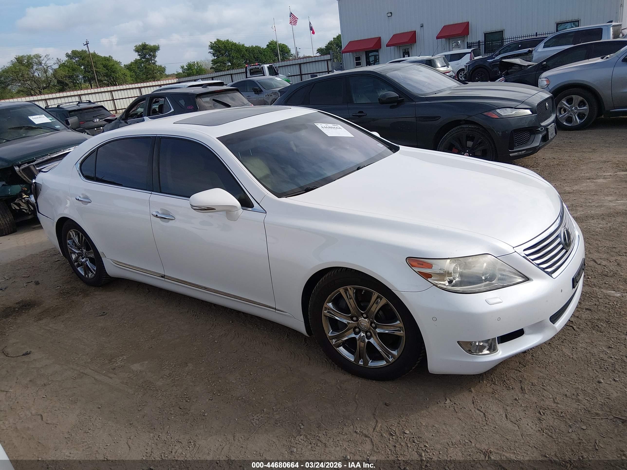 2010 Lexus Ls 460 L White vin: JTHDL1EF9A5002103
