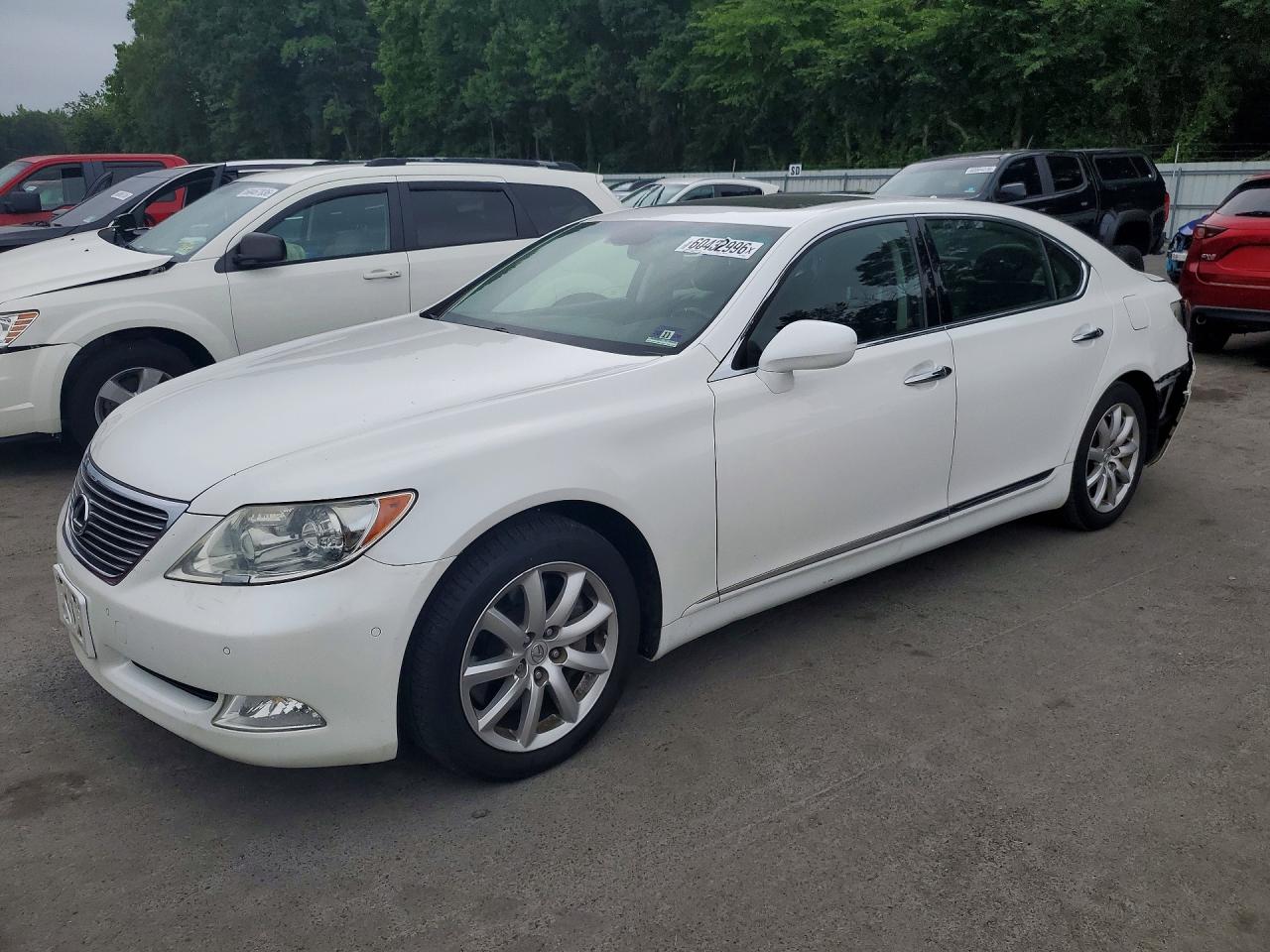 2009 Lexus Ls White vin: JTHDL46F695000840