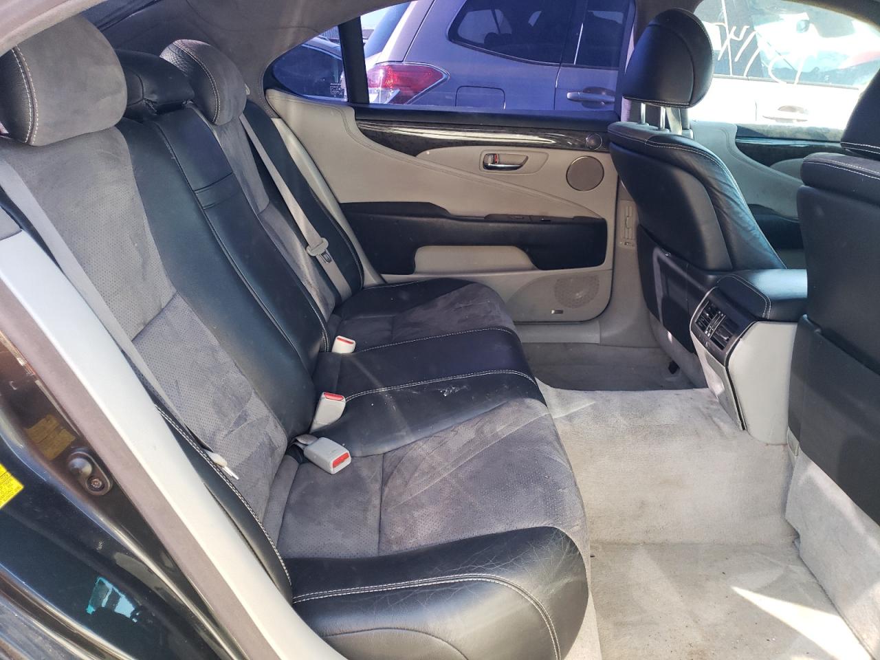 2009 Lexus Ls Black vin: JTHDL46FX95000517