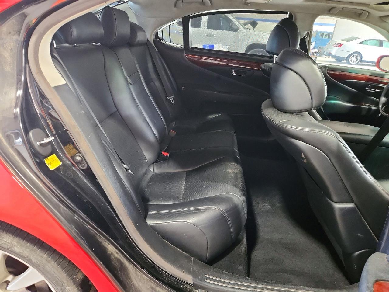 2010 Lexus Ls 460l Red vin: JTHDL5EF0A5002773