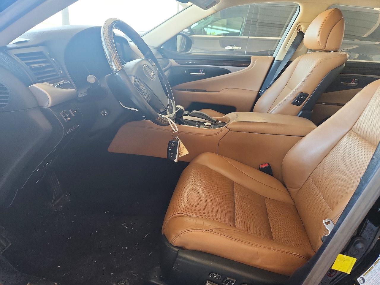 2015 Lexus Ls 460l Черный vin: JTHDL5EF5F5007359