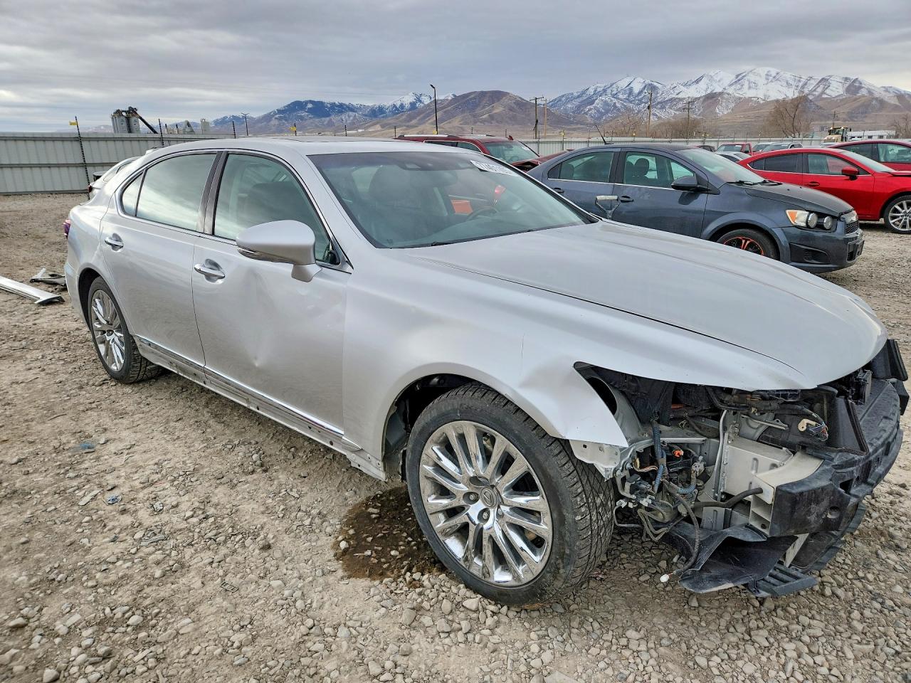 2014 Lexus Ls 600hl Silver vin: JTHDU1EF4E5017837