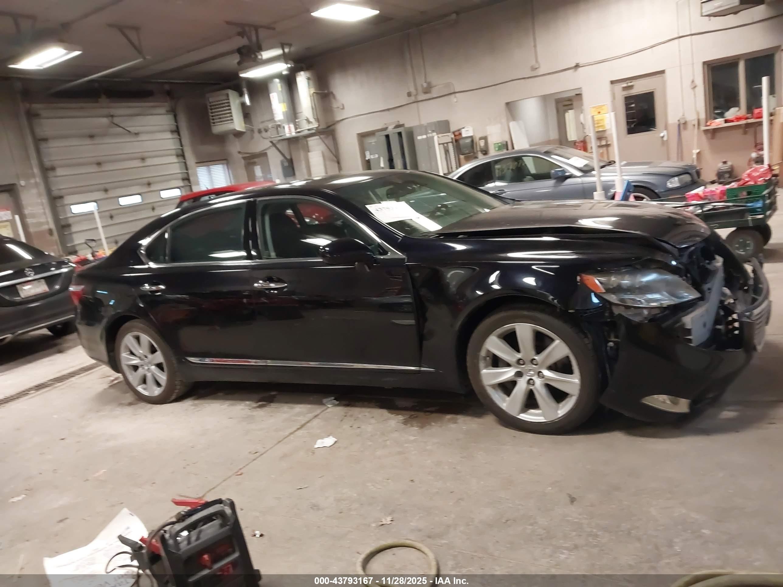 2008 Lexus Ls 600h   Черный vin: JTHDU46F085005043