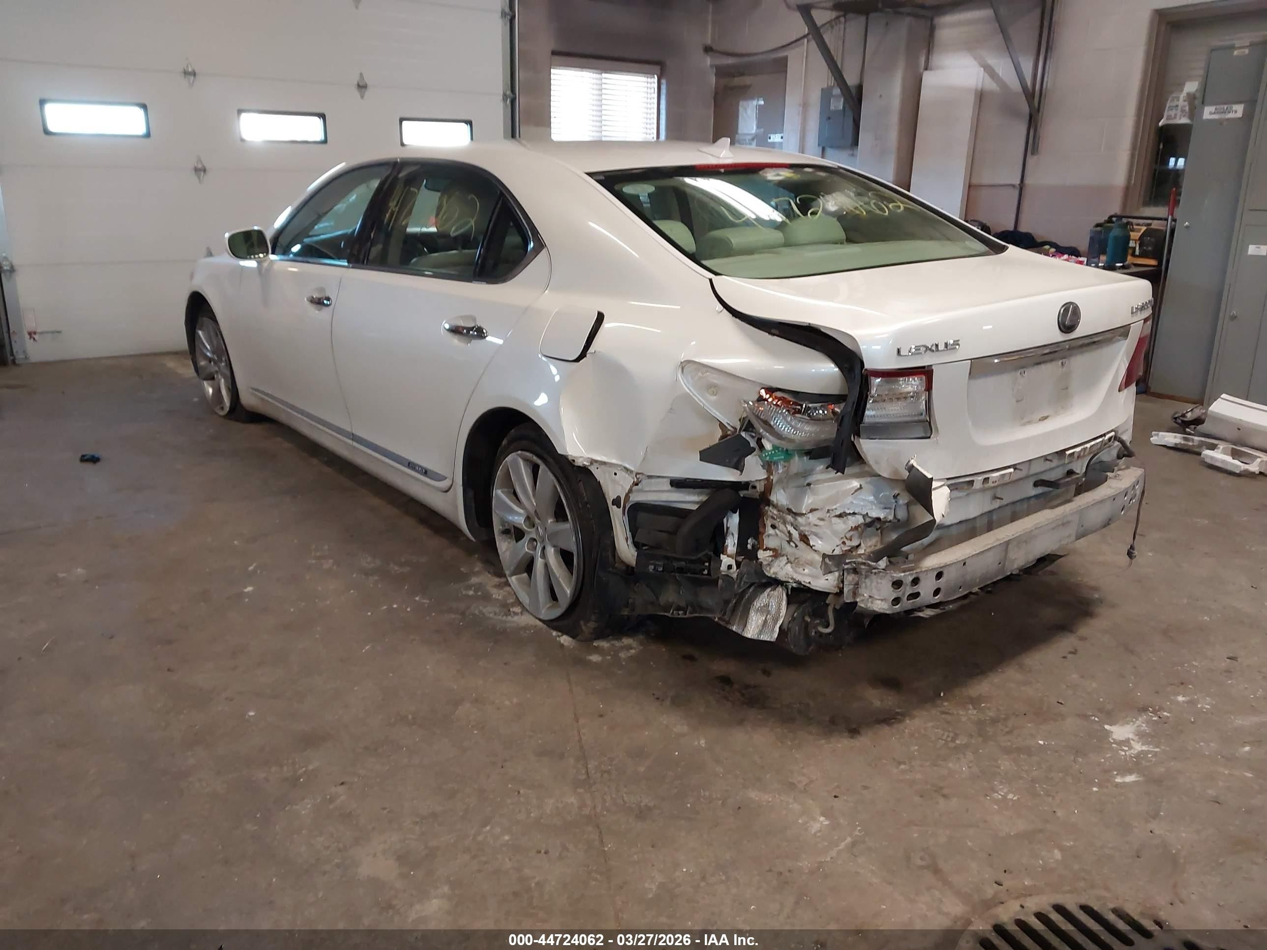 2008 Lexus Ls 600h   Белый vin: JTHDU46F085007214