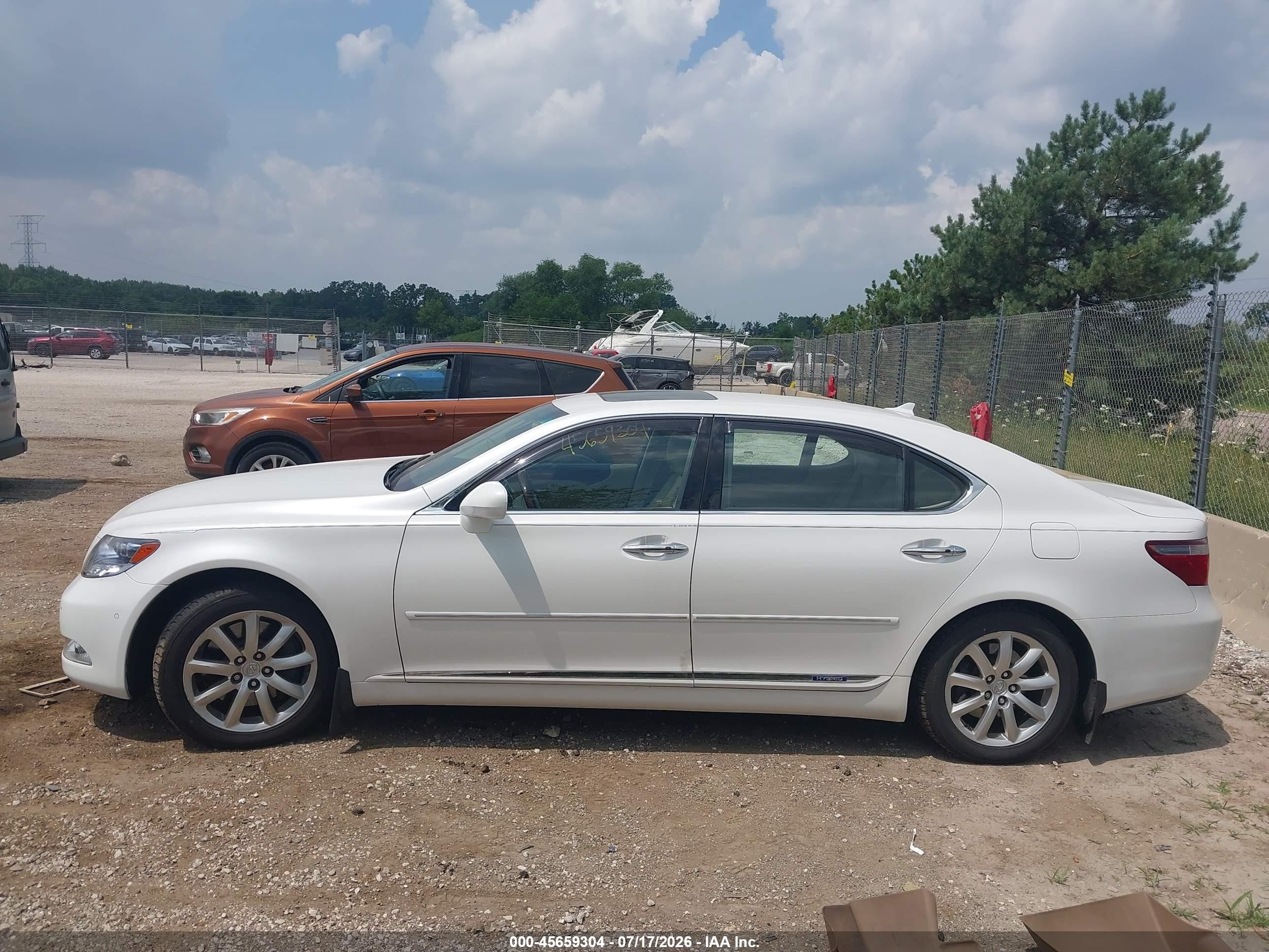 2008 Lexus Ls 600h   Белый vin: JTHDU46F285004931