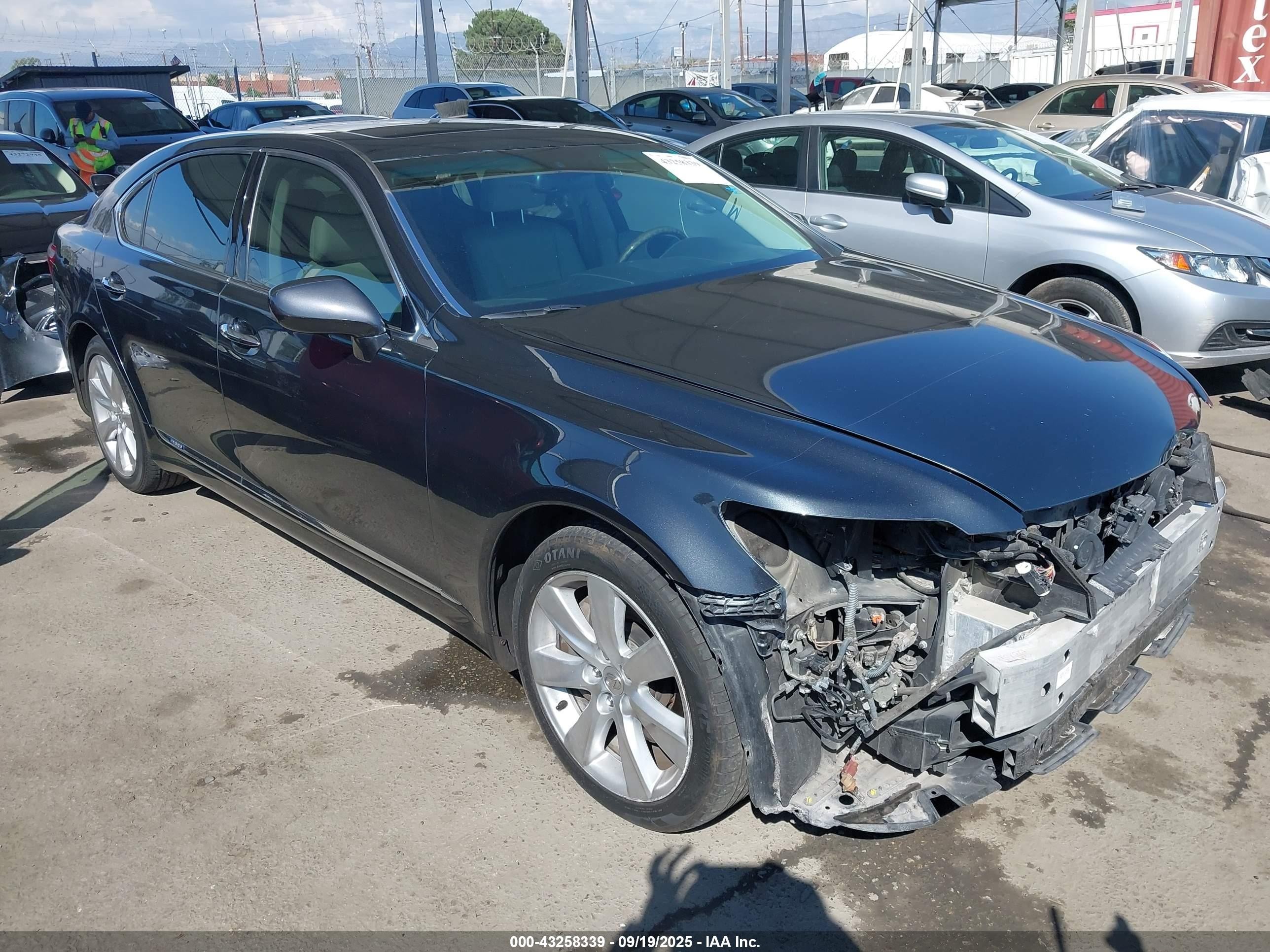 2008 Lexus Ls 600h   Серый vin: JTHDU46F485005806