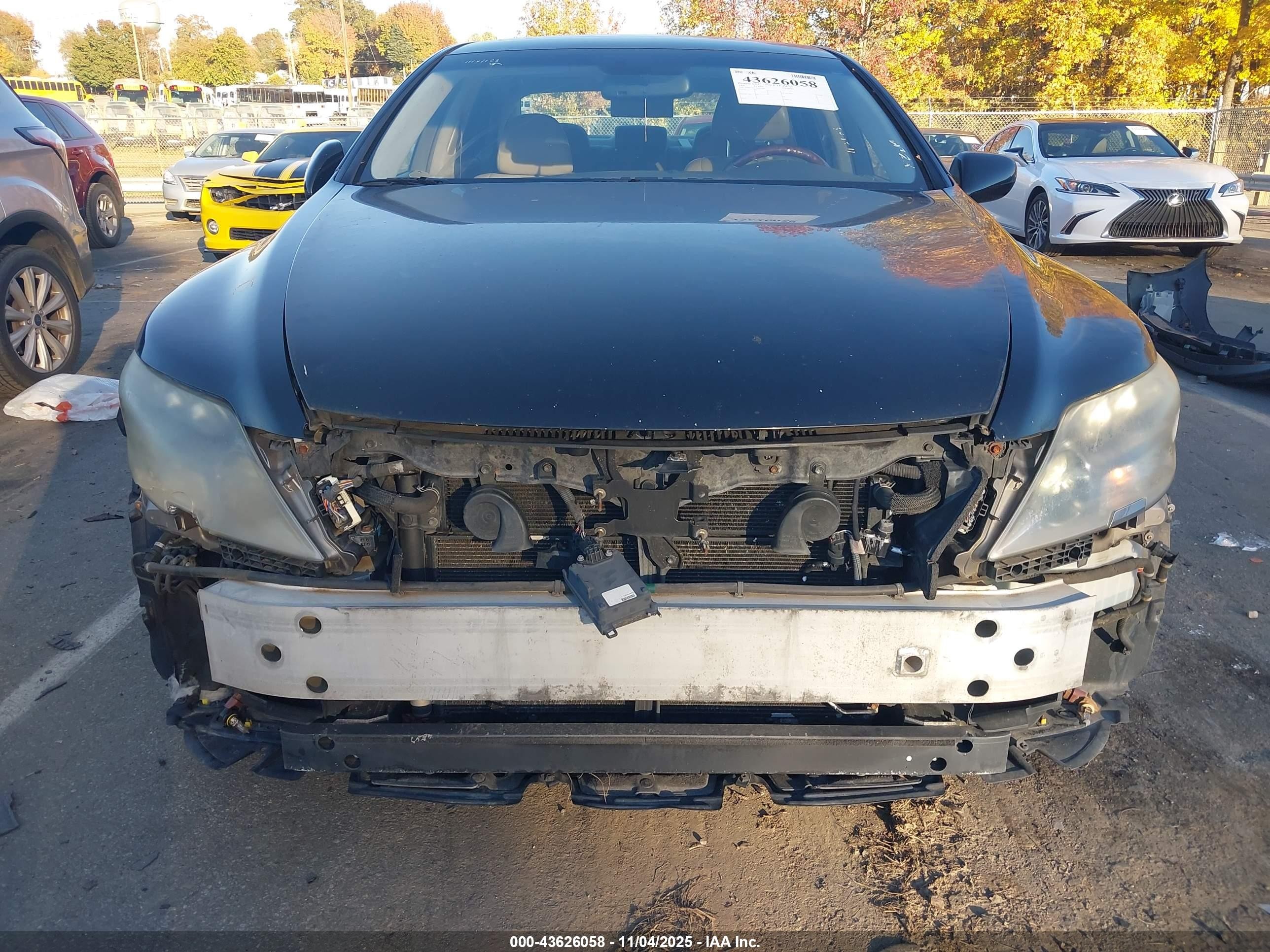2008 Lexus Ls 600h   Black vin: JTHDU46F785002480