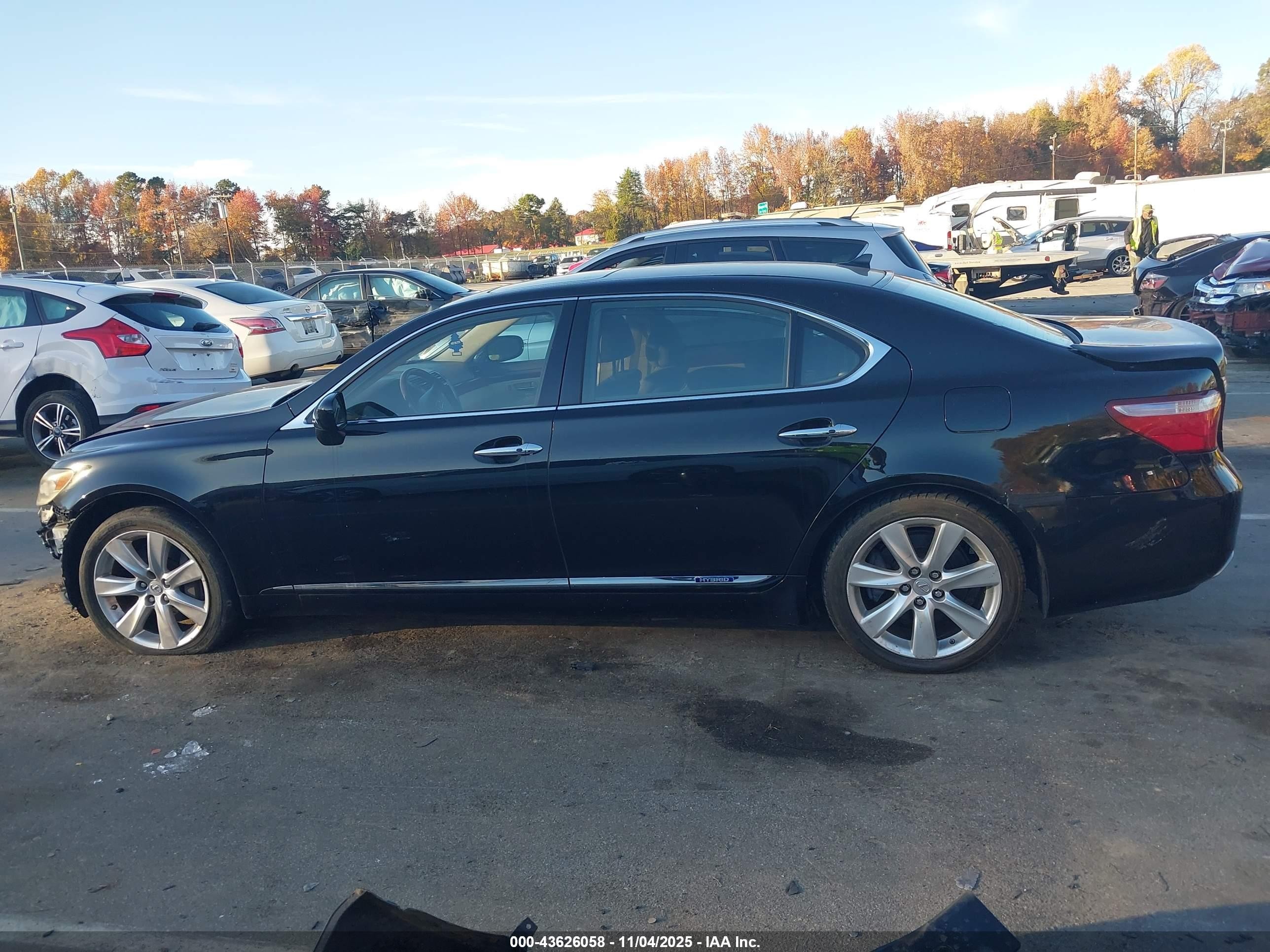 2008 Lexus Ls 600h   Black vin: JTHDU46F785002480