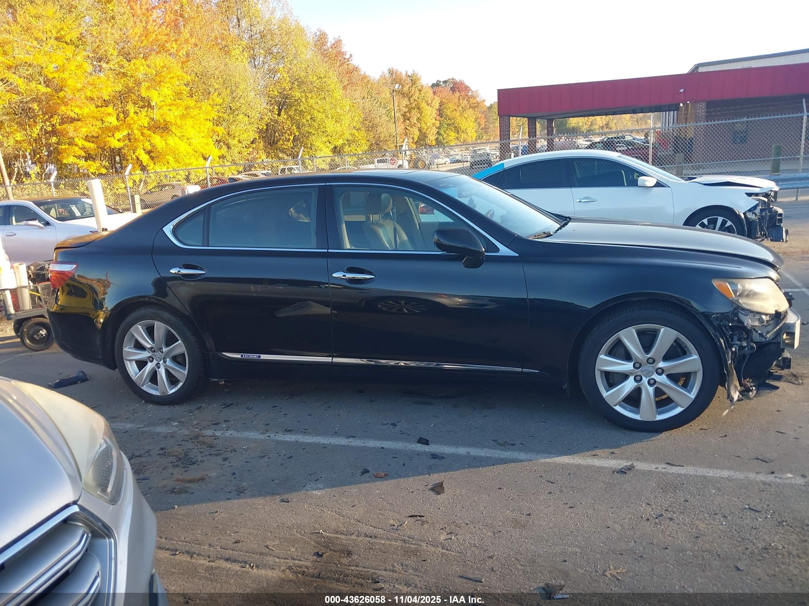 2008 Lexus Ls 600h   Black vin: JTHDU46F785002480