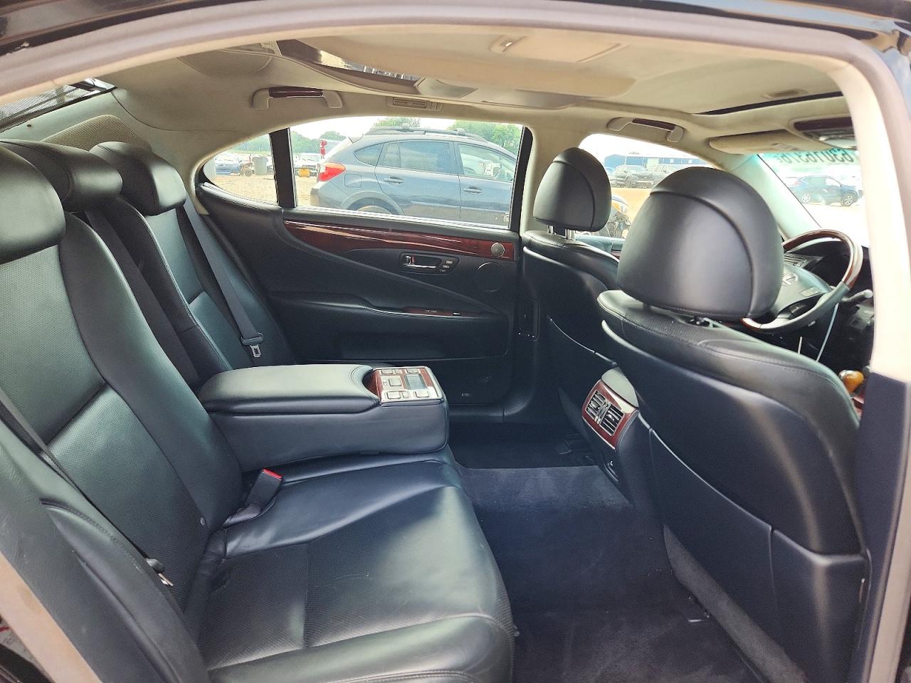 2008 Lexus Ls 600hl Black vin: JTHDU46F985005445