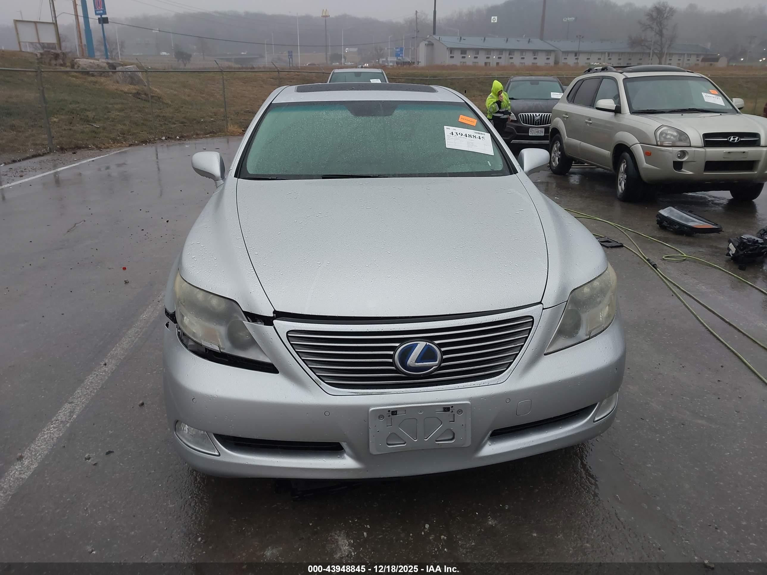 2008 Lexus Ls 600h   Silver vin: JTHDU46F985009463