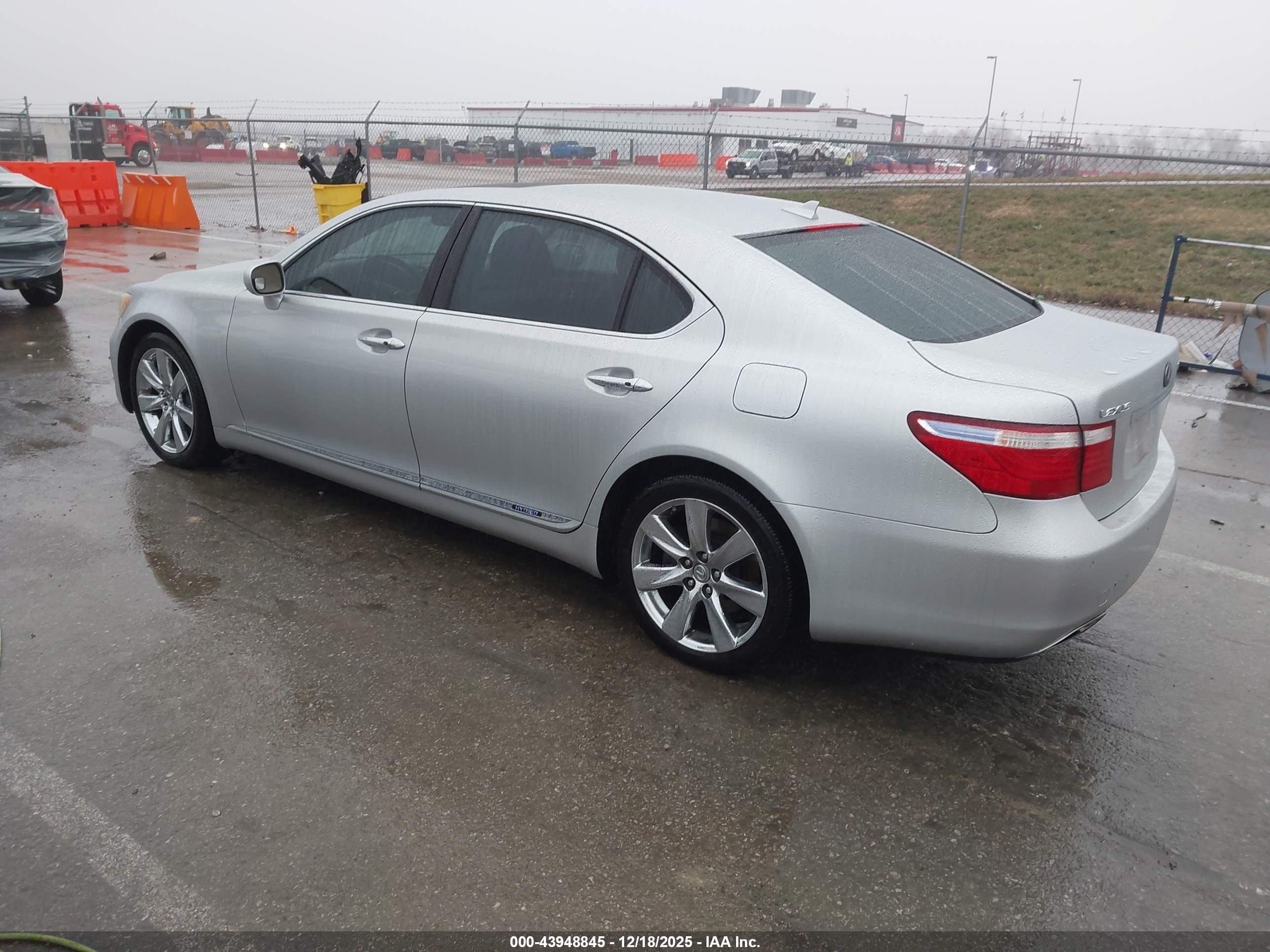 2008 Lexus Ls 600h   Silver vin: JTHDU46F985009463