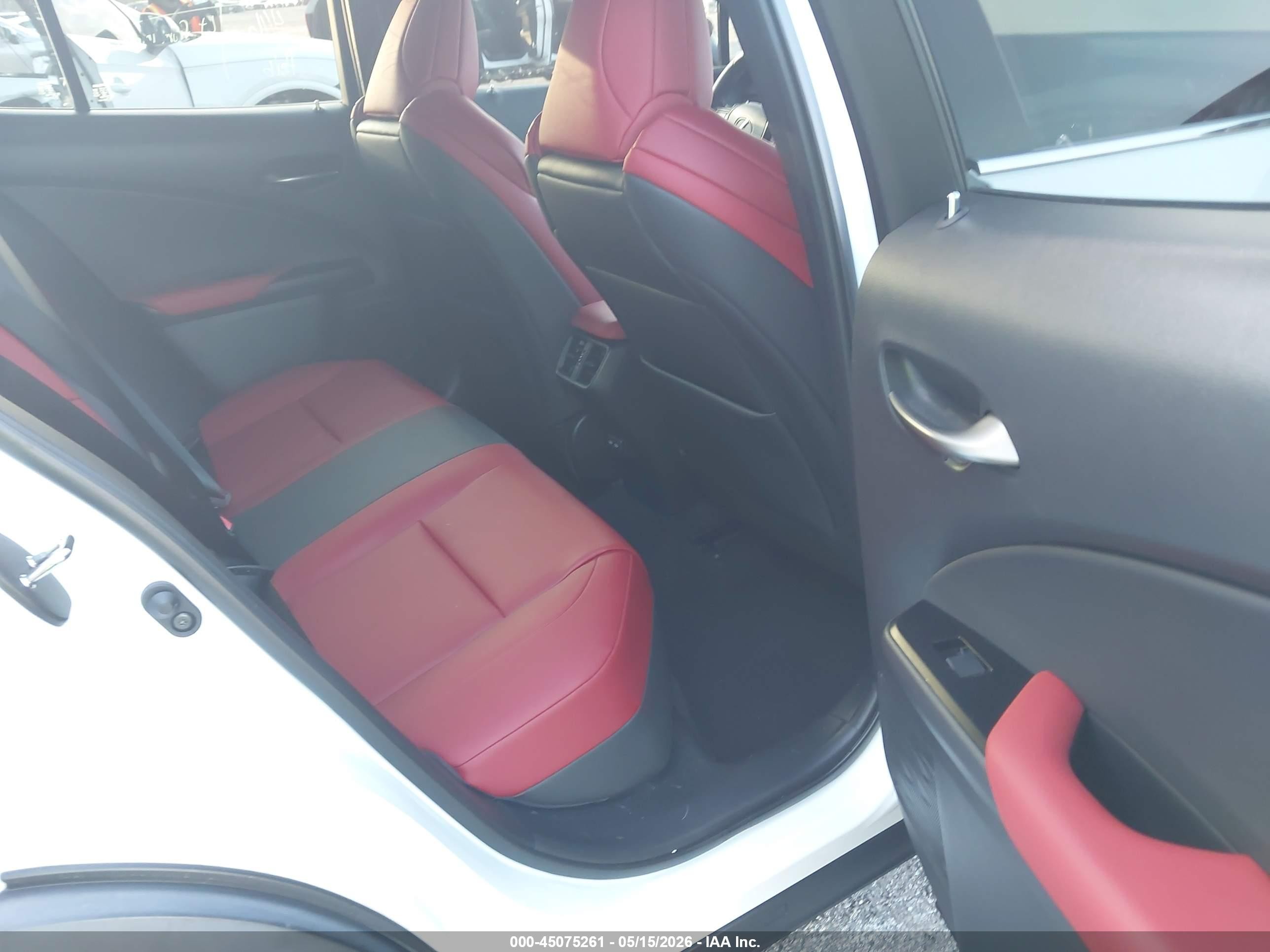 2021 Lexus Ux 200 F Sport White vin: JTHE3JBH8M2041460