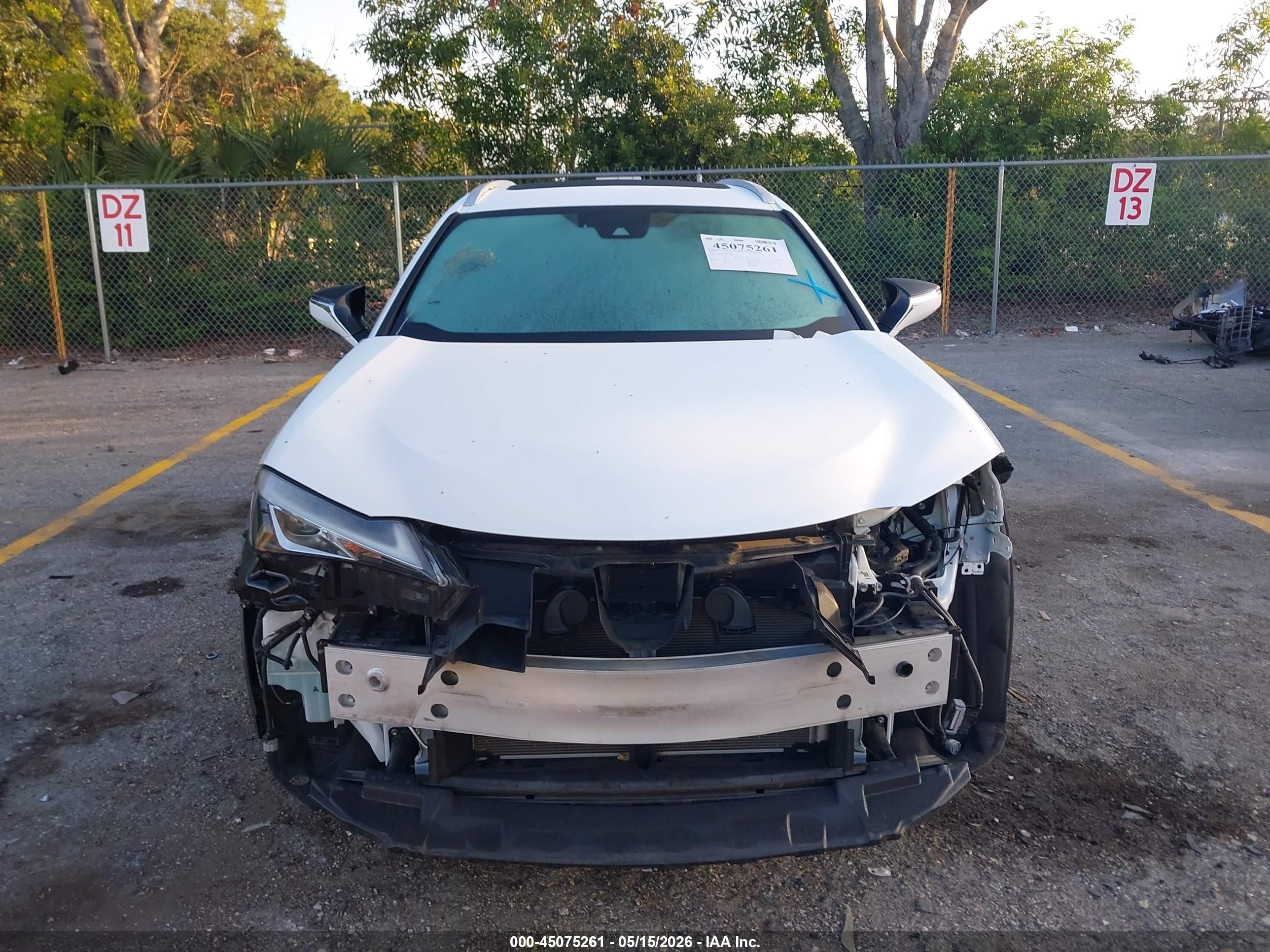 2021 Lexus Ux 200 F Sport White vin: JTHE3JBH8M2041460