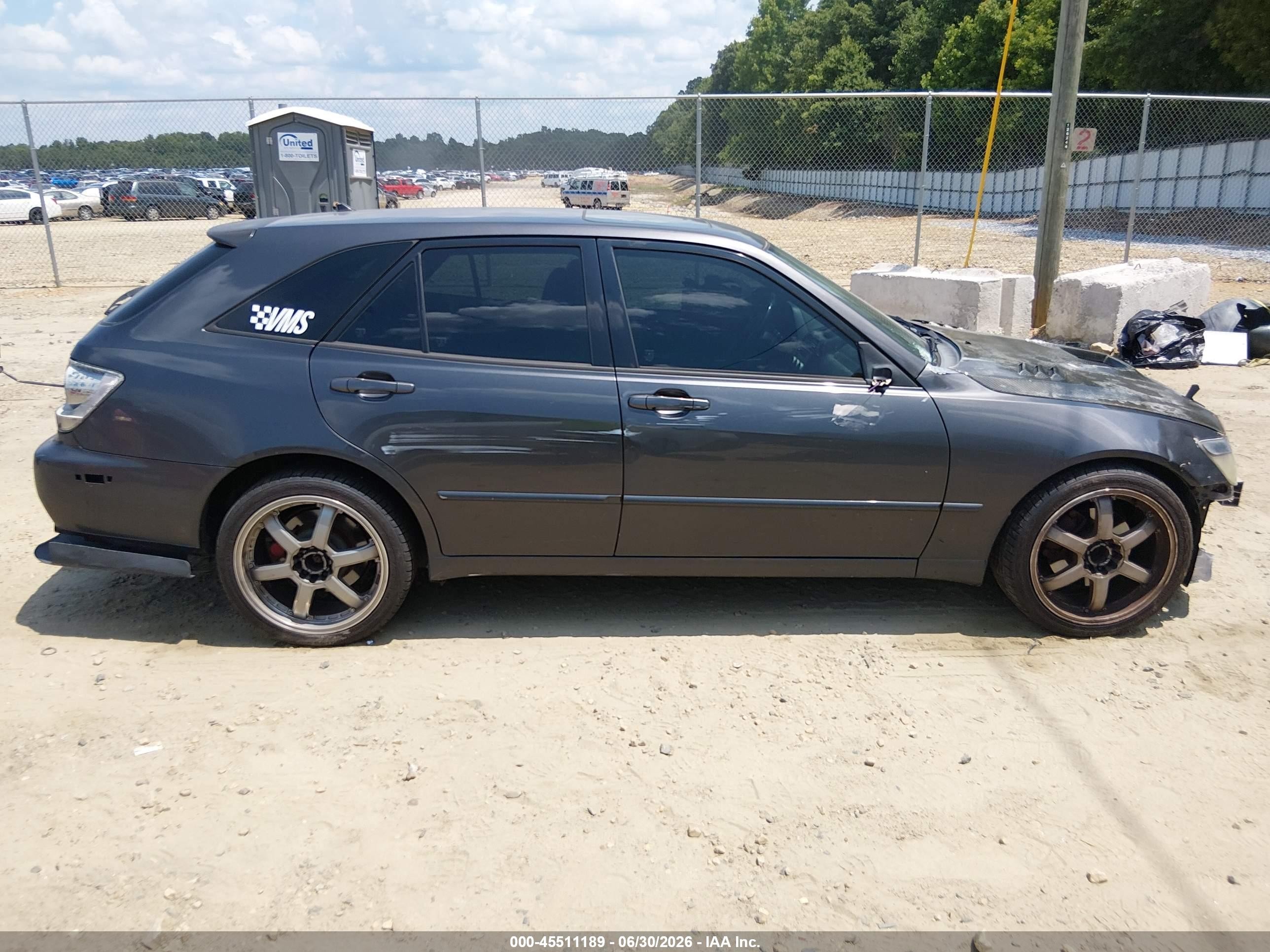 2004 Lexus Is 300 Sport Cross Gray vin: JTHED192340089488