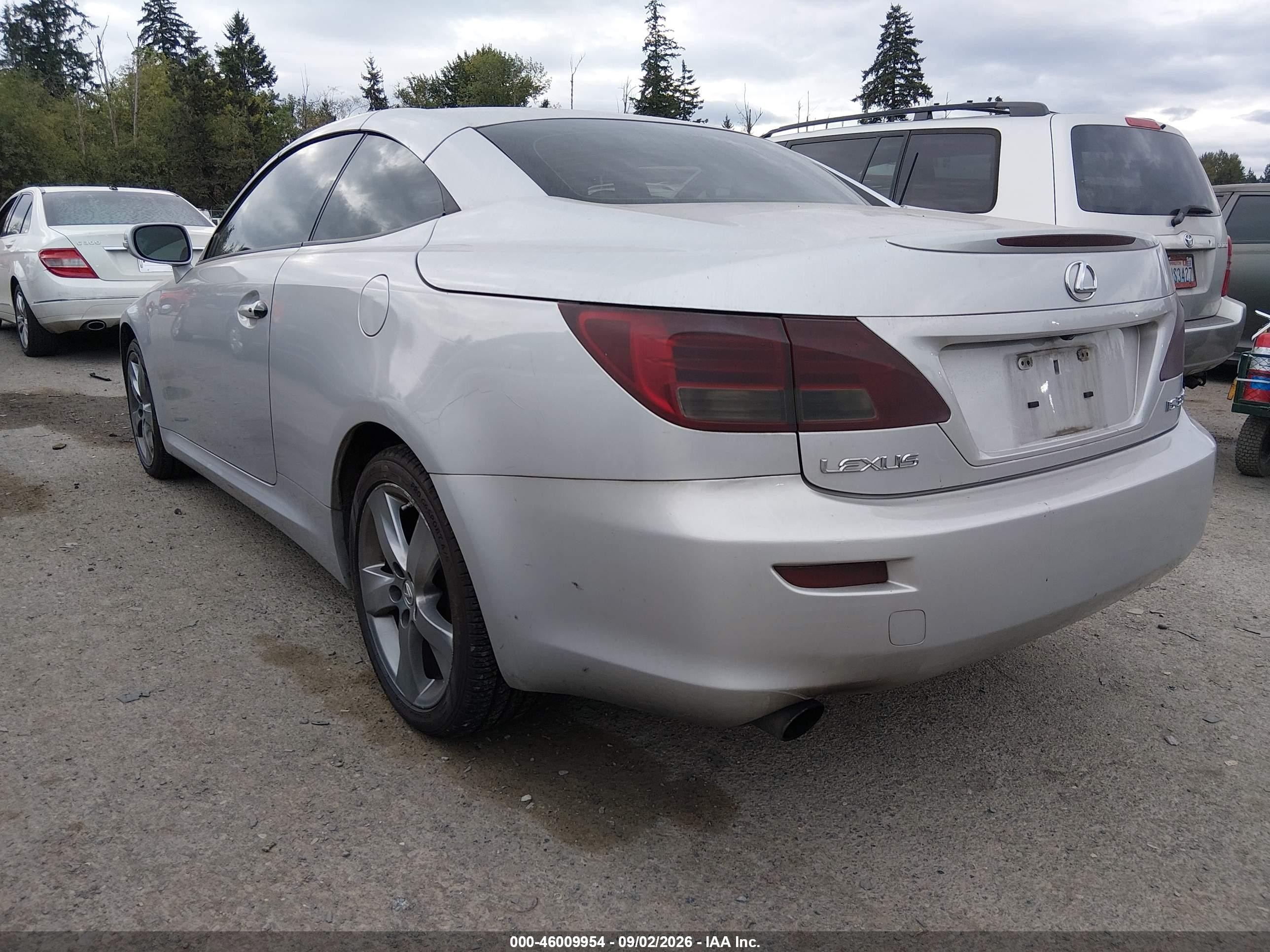 2010 Lexus Is 350c Silver vin: JTHFE2C20A2501639