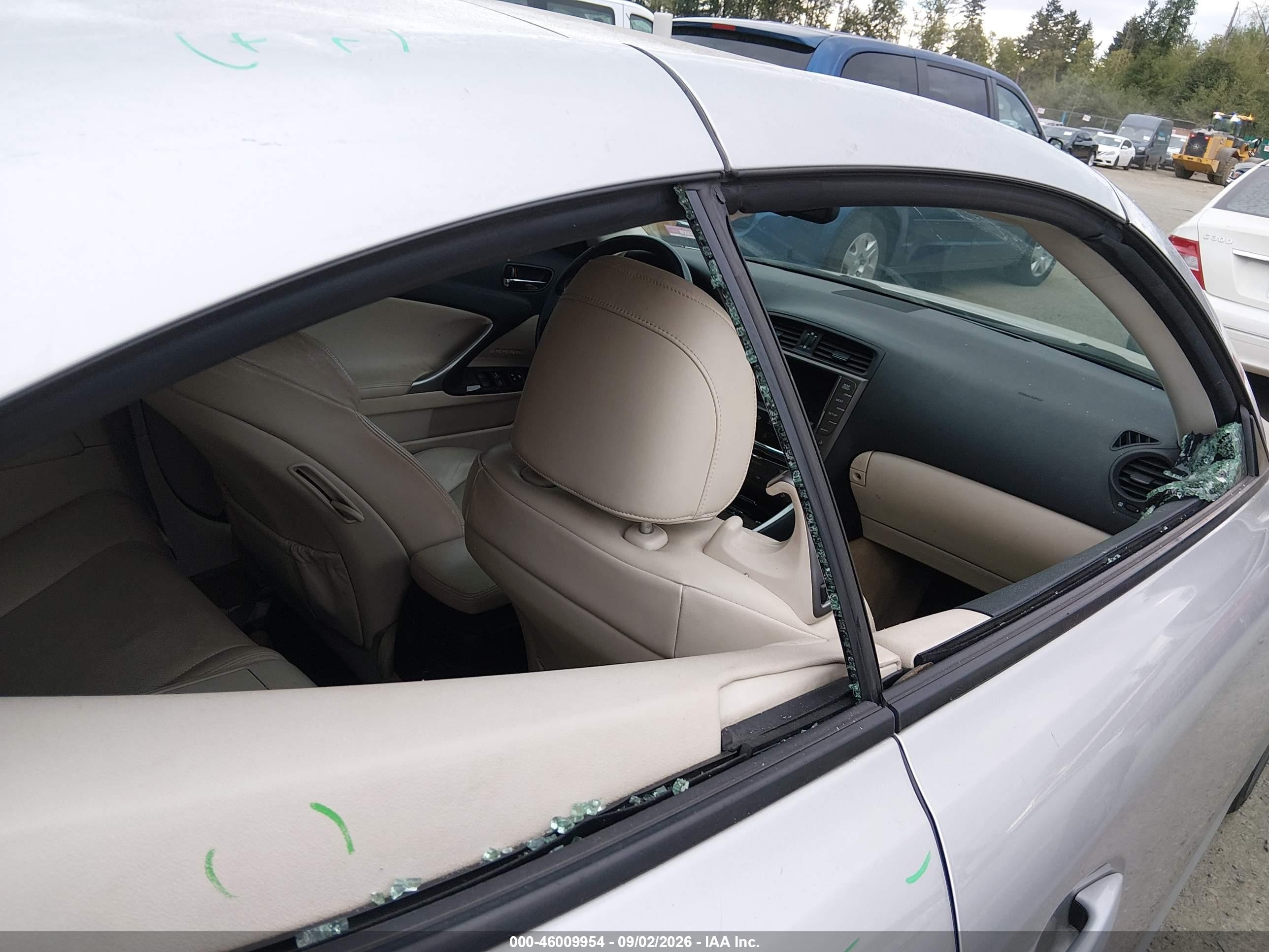 2010 Lexus Is 350c Silver vin: JTHFE2C20A2501639